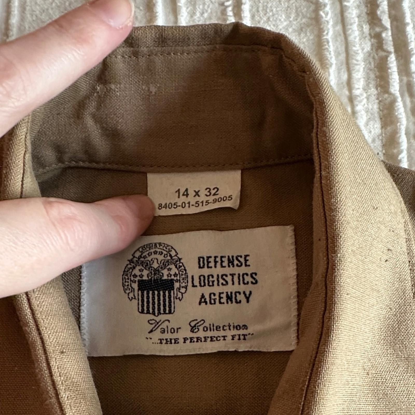 Other USMC Wool Long Sleeve Tan Military Button Down 14 x 31 Khaki Size US S / EU 44-46 / 1 - 4 Thumbnail