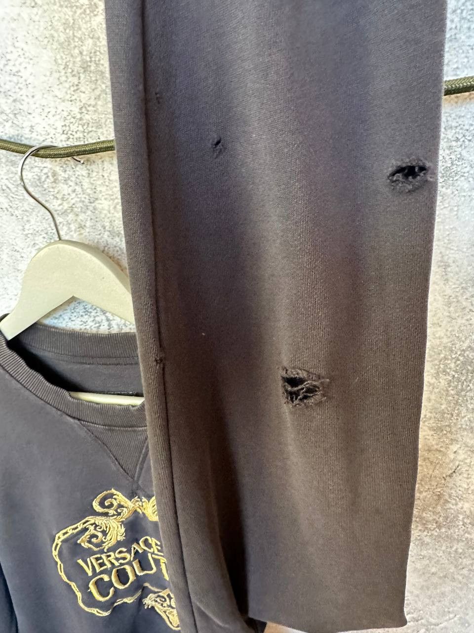 Versace Jeans Couture Versace Jeans Couture Felpa Distressed Sweatshirt Embossed Size US M / EU 48-50 / 2 - 16 Thumbnail