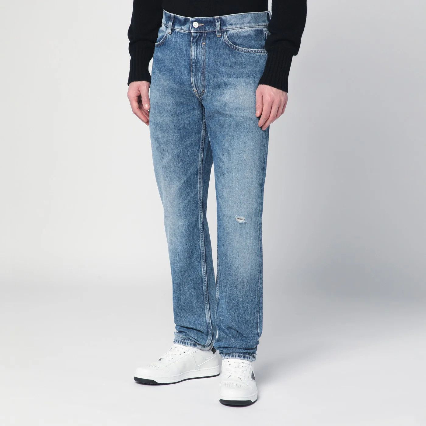 Givenchy o1d2blof0426 Denim Jeans in Blue Size US 31 - 3 Thumbnail
