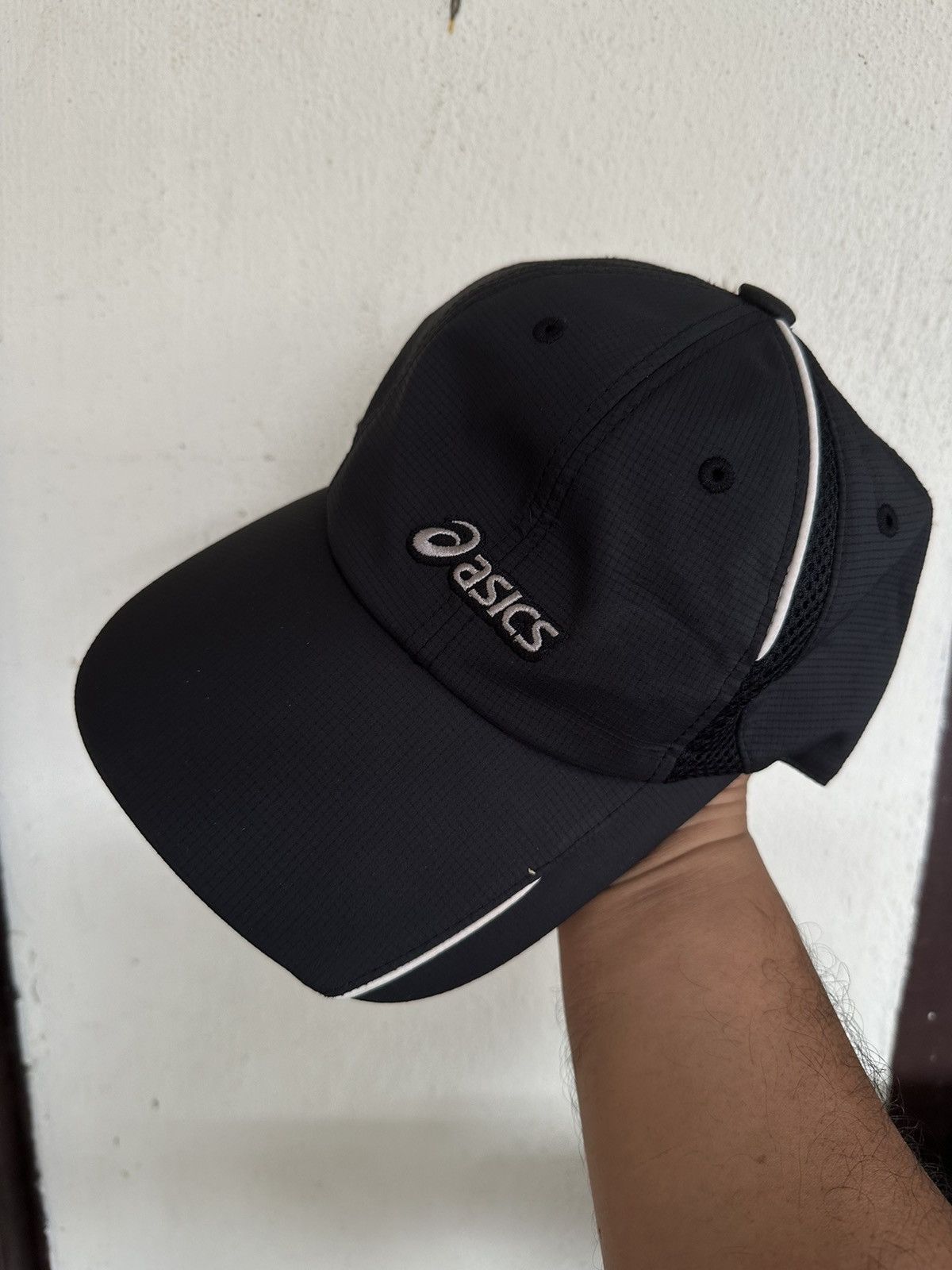 Asics Asics Running Hat Size ONE SIZE - 1 Thumbnail