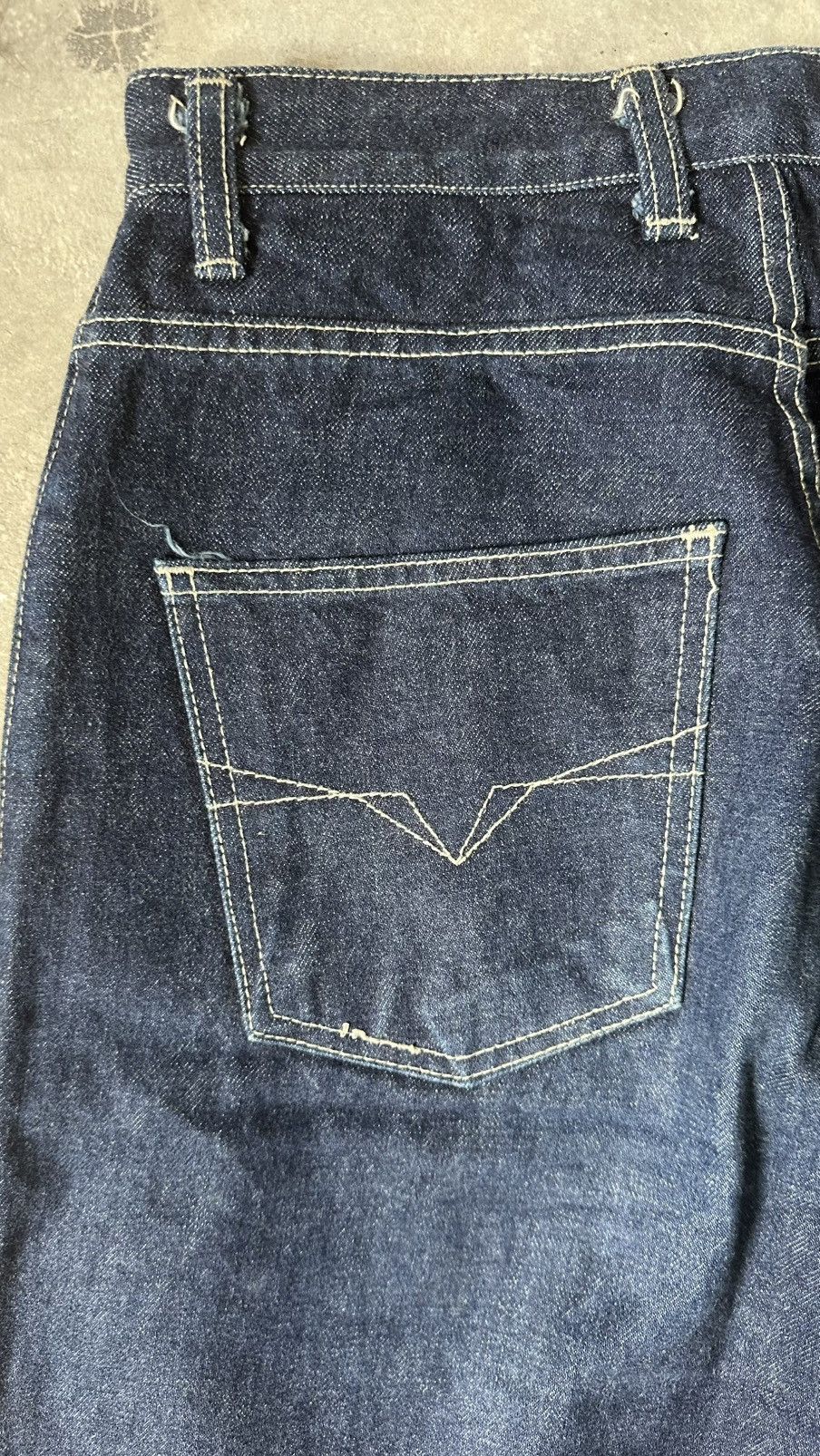 Guess VINTAGE GUESS MADE IN USA WIDE LEG DENIM PANT Size US 28 / EU 44 - 14 Thumbnail