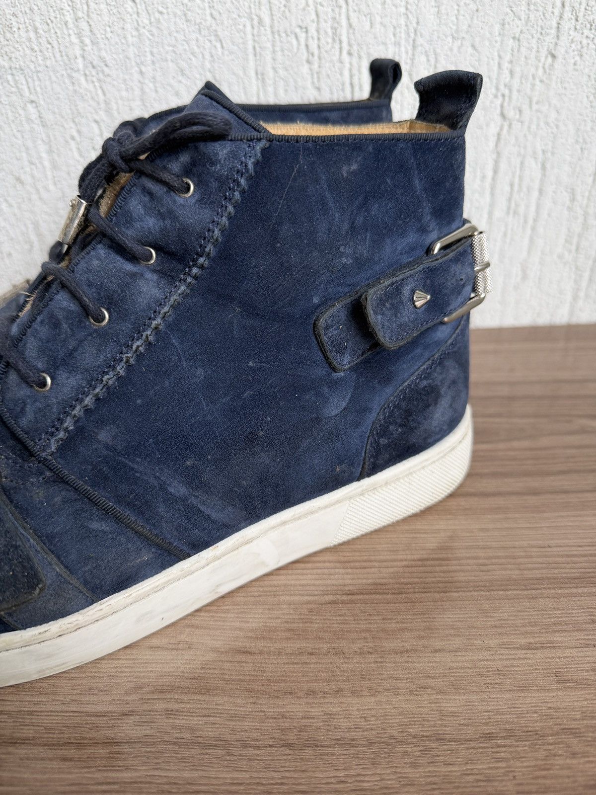 Christian Louboutin Suede nono strap flats sneaker Size US 9 / EU 42 - 8 Thumbnail