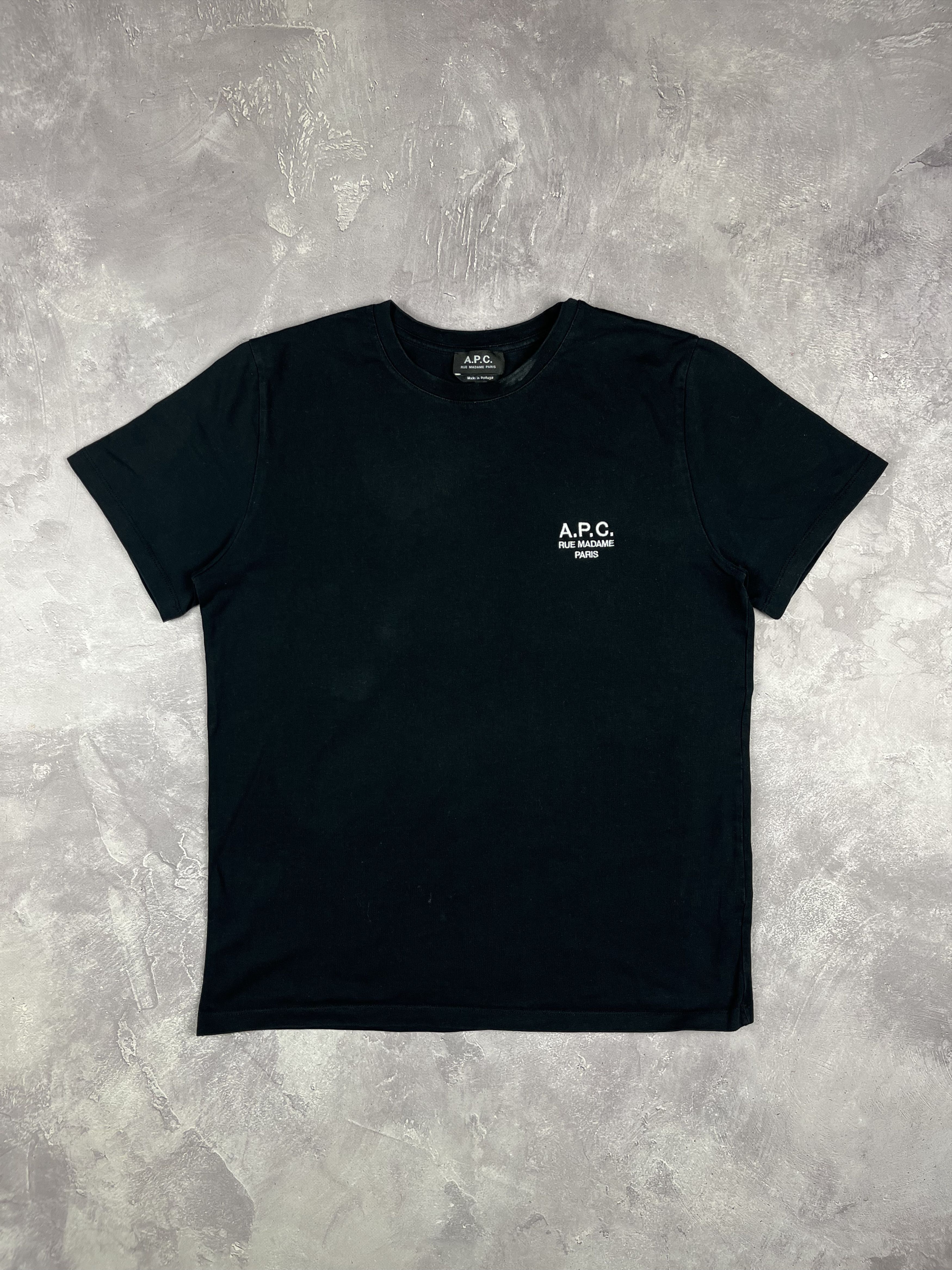 A.P.C. APC Rue Madame Paris Script T-Shirt Black Small Logo Size US M / EU 48-50 / 2 - 1 Thumbnail