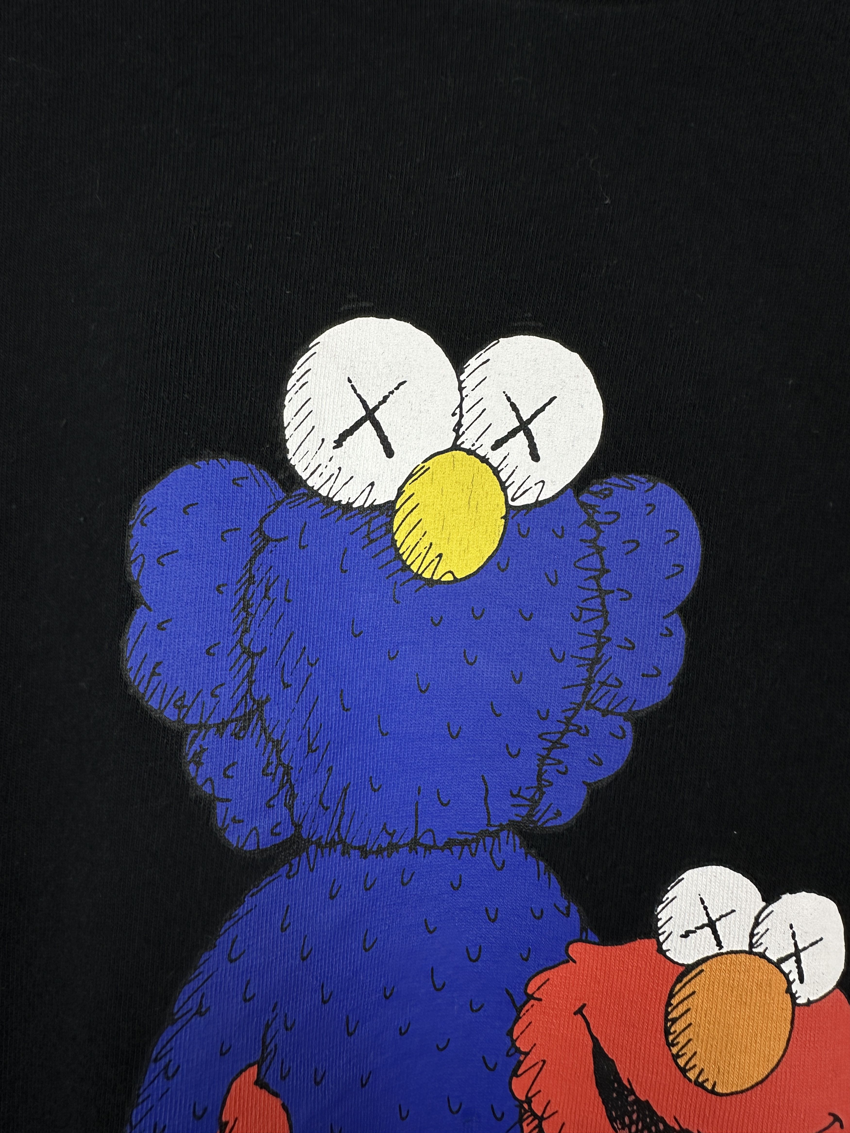 Kaws Kaws Sesame Street T Shirt Tee Size US XL / EU 56 / 4 - 4 Thumbnail