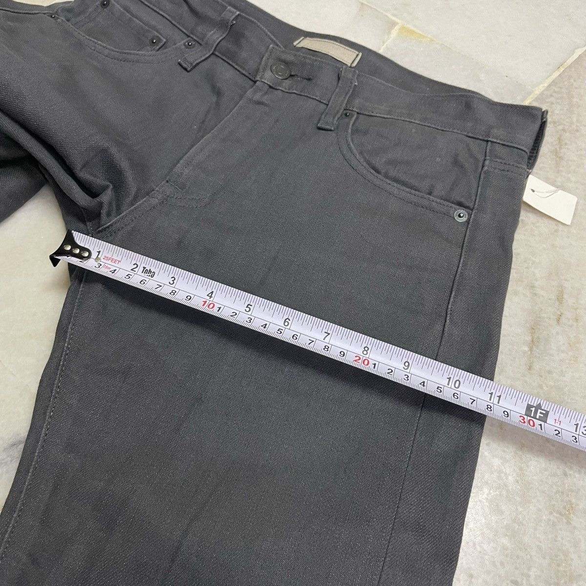 Japanese Brand ORIGINAL SELVEDGE UNIQLO SLIM STRAIGHT (32×40) Size US 30 / EU 46 - 9 Thumbnail