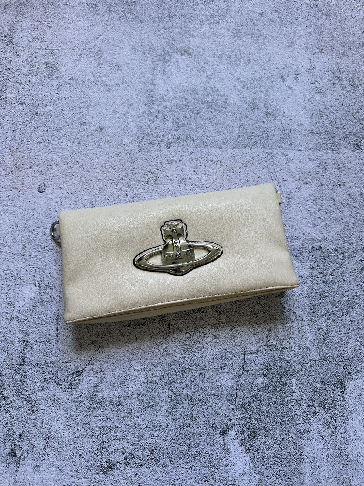 Vivienne Westwood Vintage Vivienne Westwood Clutch Bag Big Logo Centre Size ONE SIZE - 1 Thumbnail