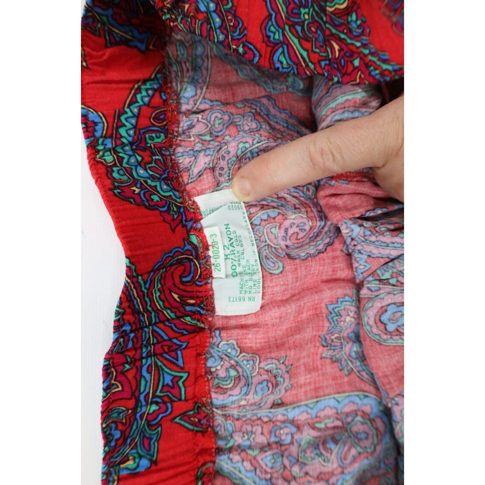 Vintage Vintage 90s Streetwear Rayon Rainbow Paisley Pleated Skirt Size 38" / US 16 / IT 52 - 6 Thumbnail