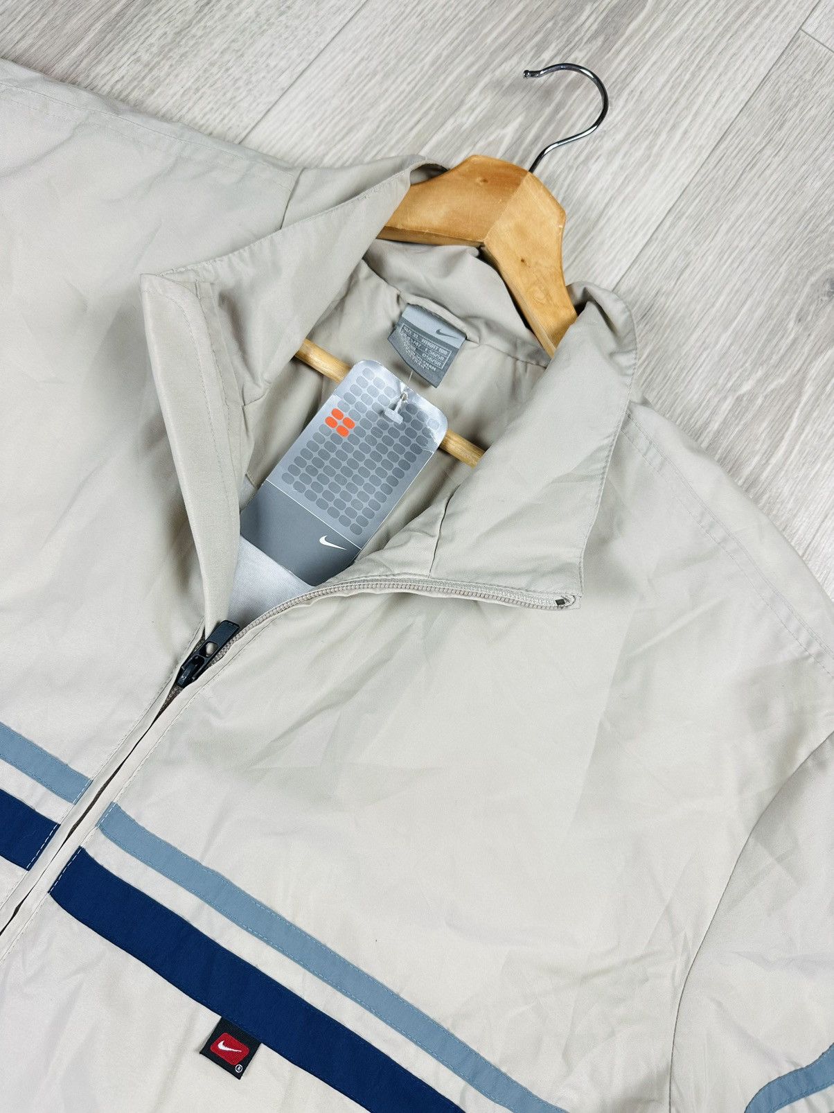 Nike × Vintage Vintage Nike New Windbreaker Jacket 90’s Y2K Size US XL / EU 56 / 4 - 8 Thumbnail