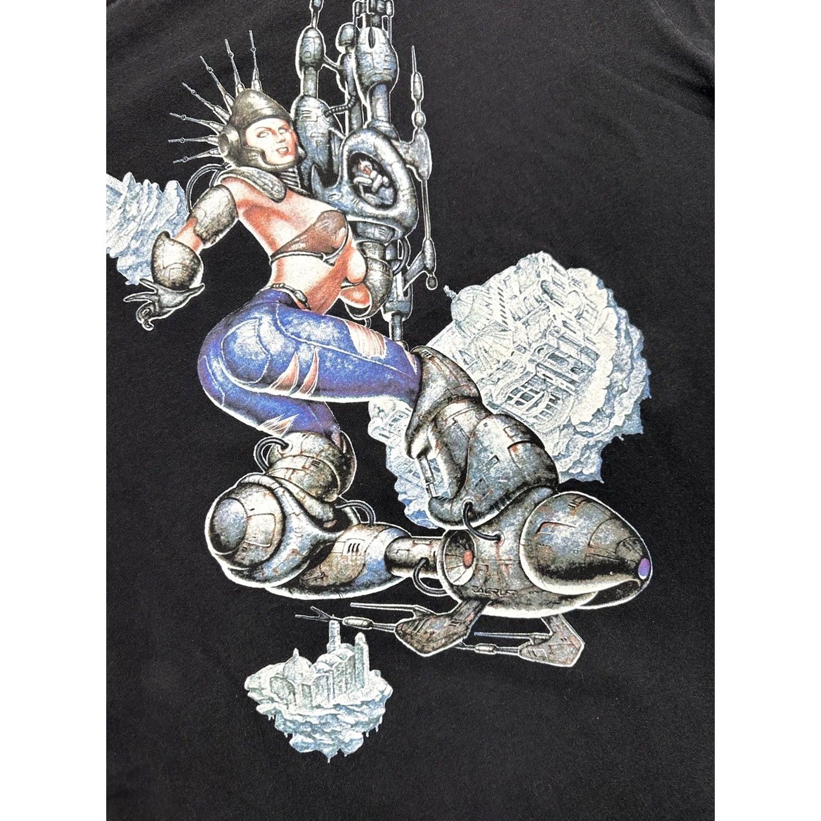 Vintage VINTAGE Clabeck 1998 Mecyf International 4th Science Fiction and Fantasy Comics Convention Tee Shirt Black XL Men Size US XL / EU 56 / 4 - 5 Thumbnail