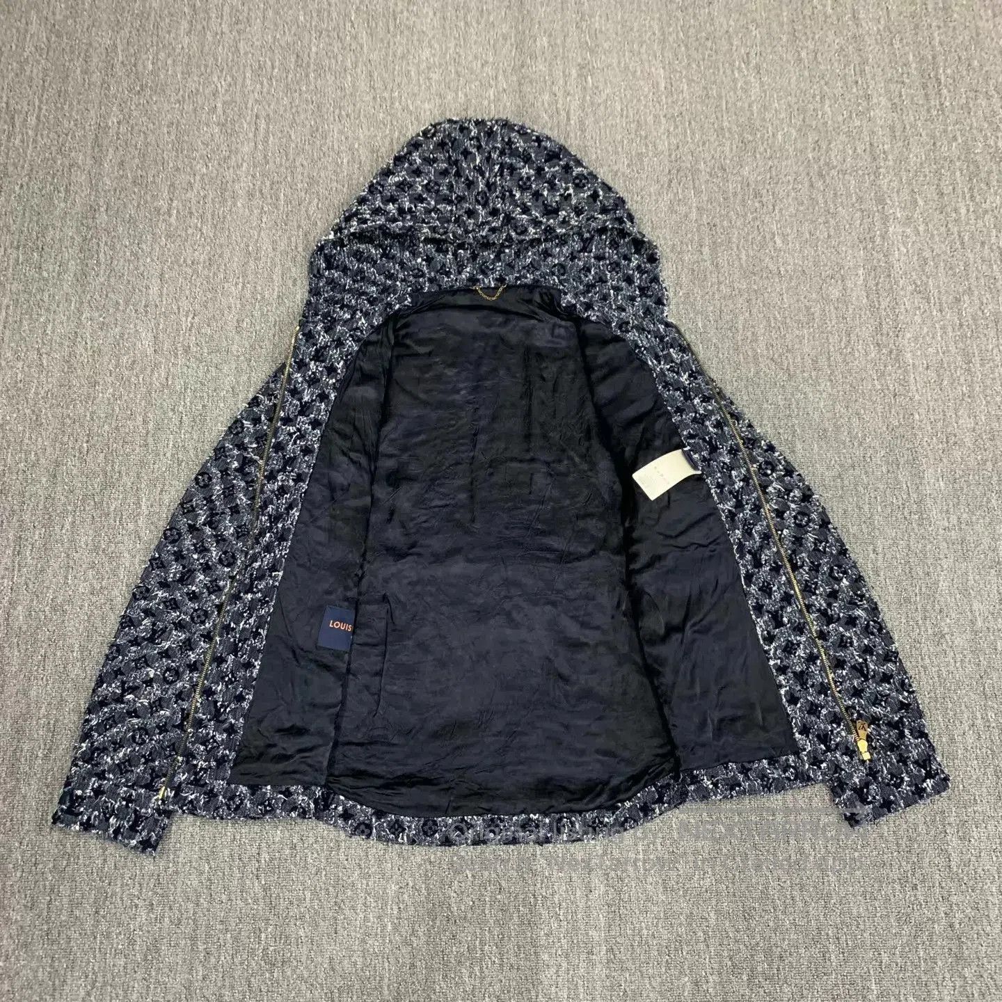 Louis Vuitton Blue Patterned Hooded Sweatshirt. Size US M / EU 48-50 / 2 - 6 Thumbnail