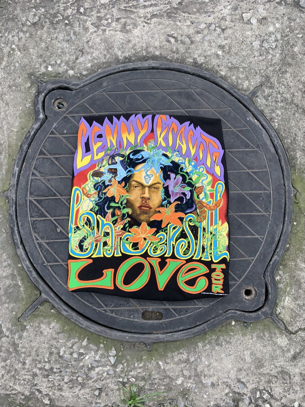 image of Rock T Shirt x Vintage Lenny Kravitz Universal Love Tour 1993 To Giant in Black, Men's (Size Large)