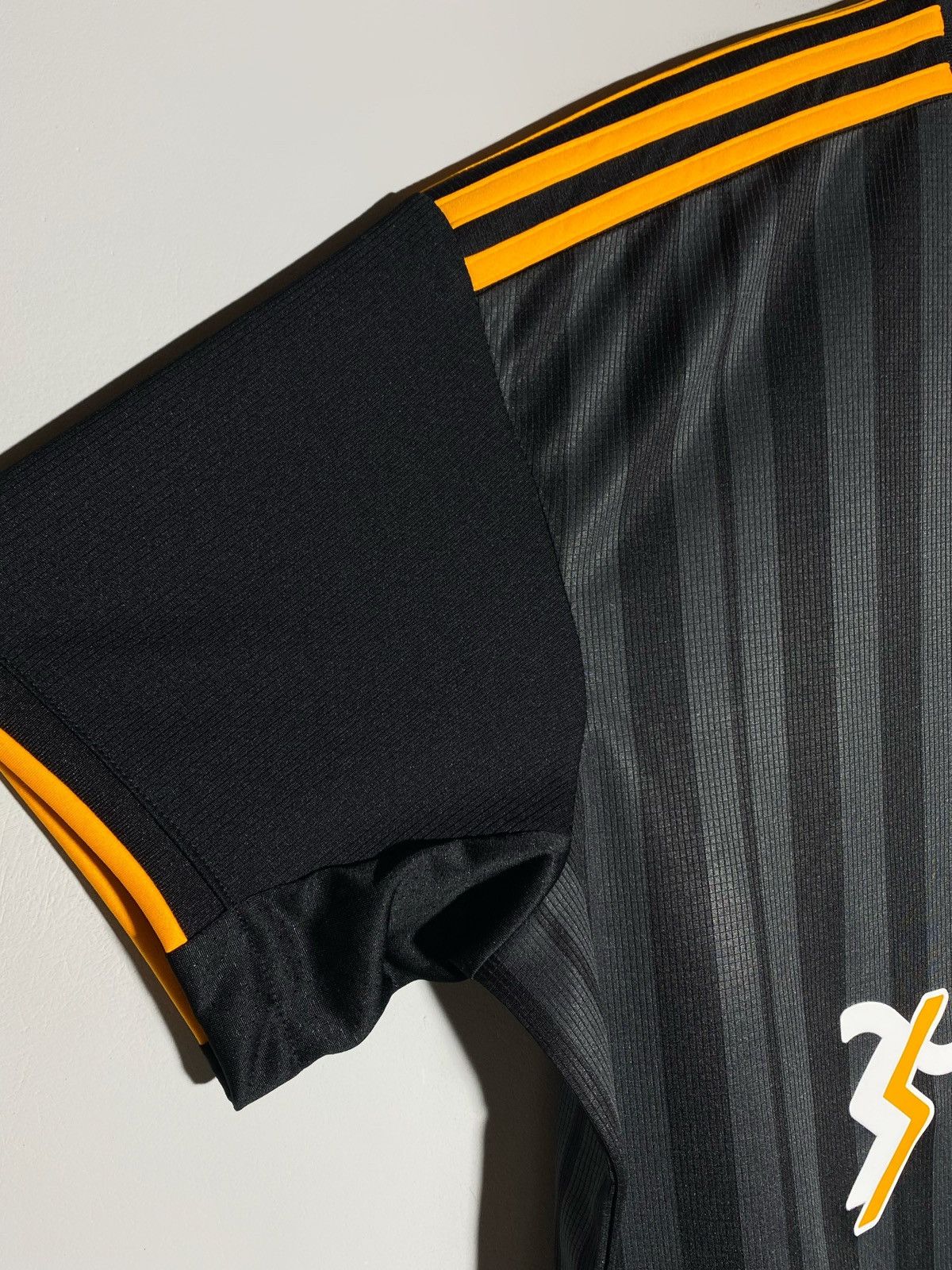 Adidas Adidas Leeds United 2022/23 Third Football Shirt Jersey Size US XL / EU 56 / 4 - 6 Thumbnail