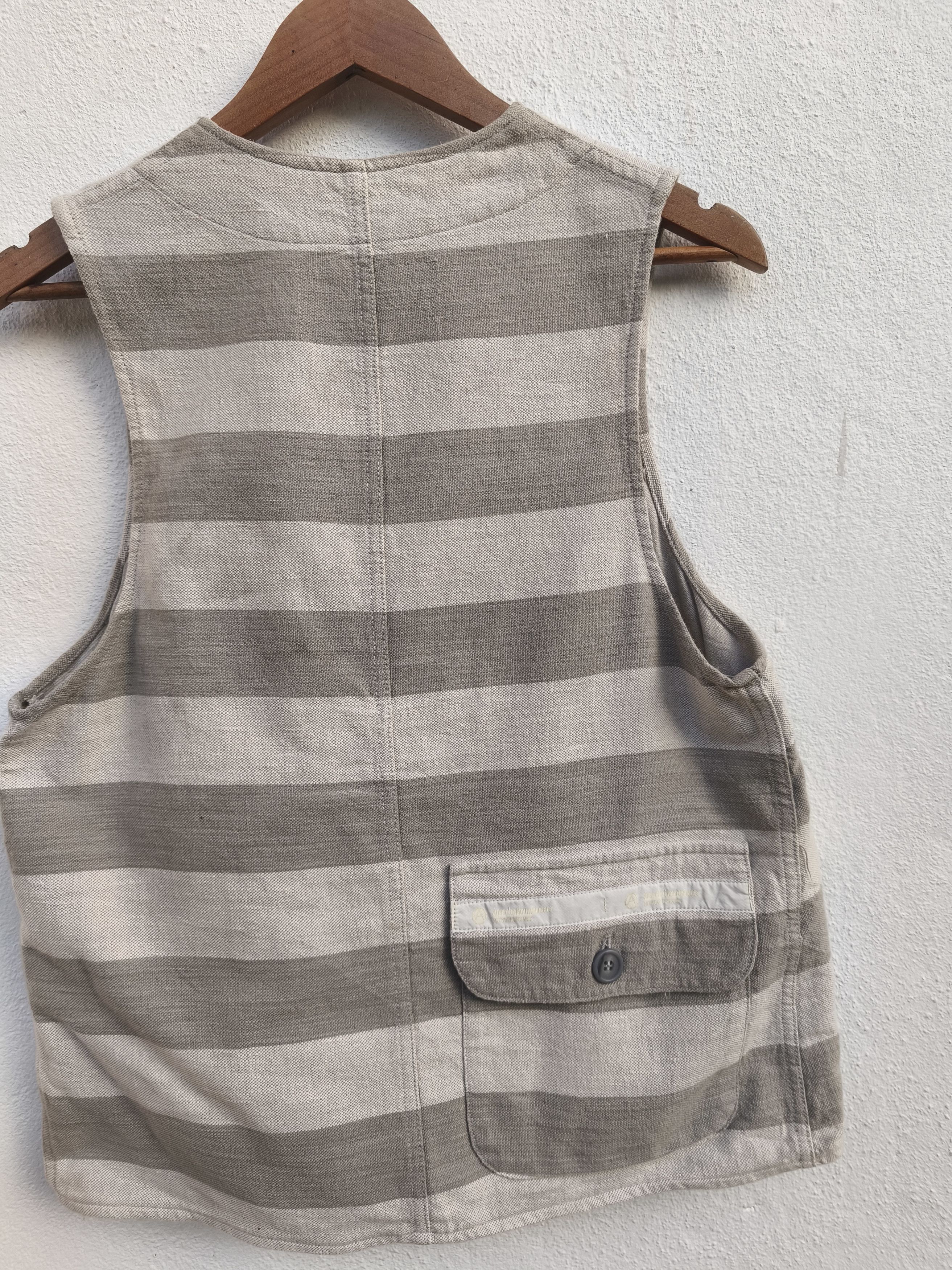 Mountain Research Mountain Research Vest Other Colours Project 072 Game Vest Size US M / EU 48-50 / 2 - 5 Thumbnail