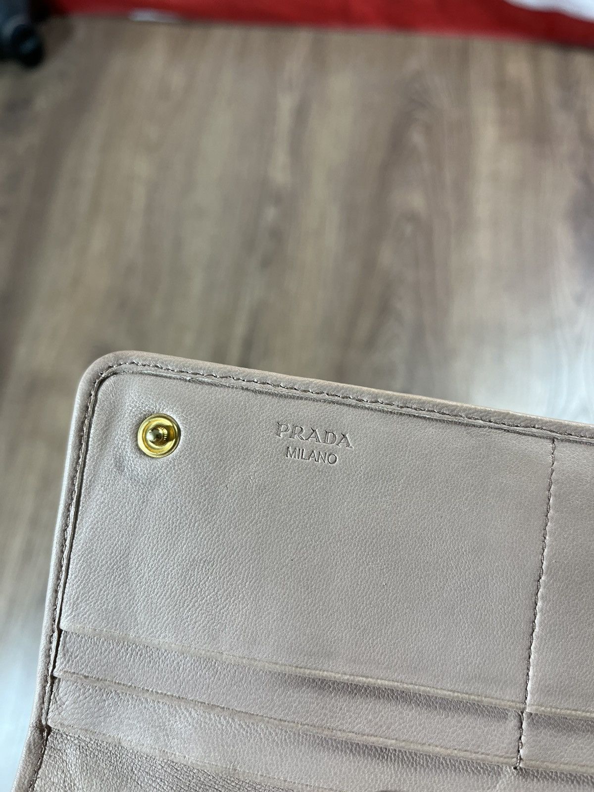 Prada Prada Vintage Wallet Rare Size ONE SIZE - 6 Thumbnail