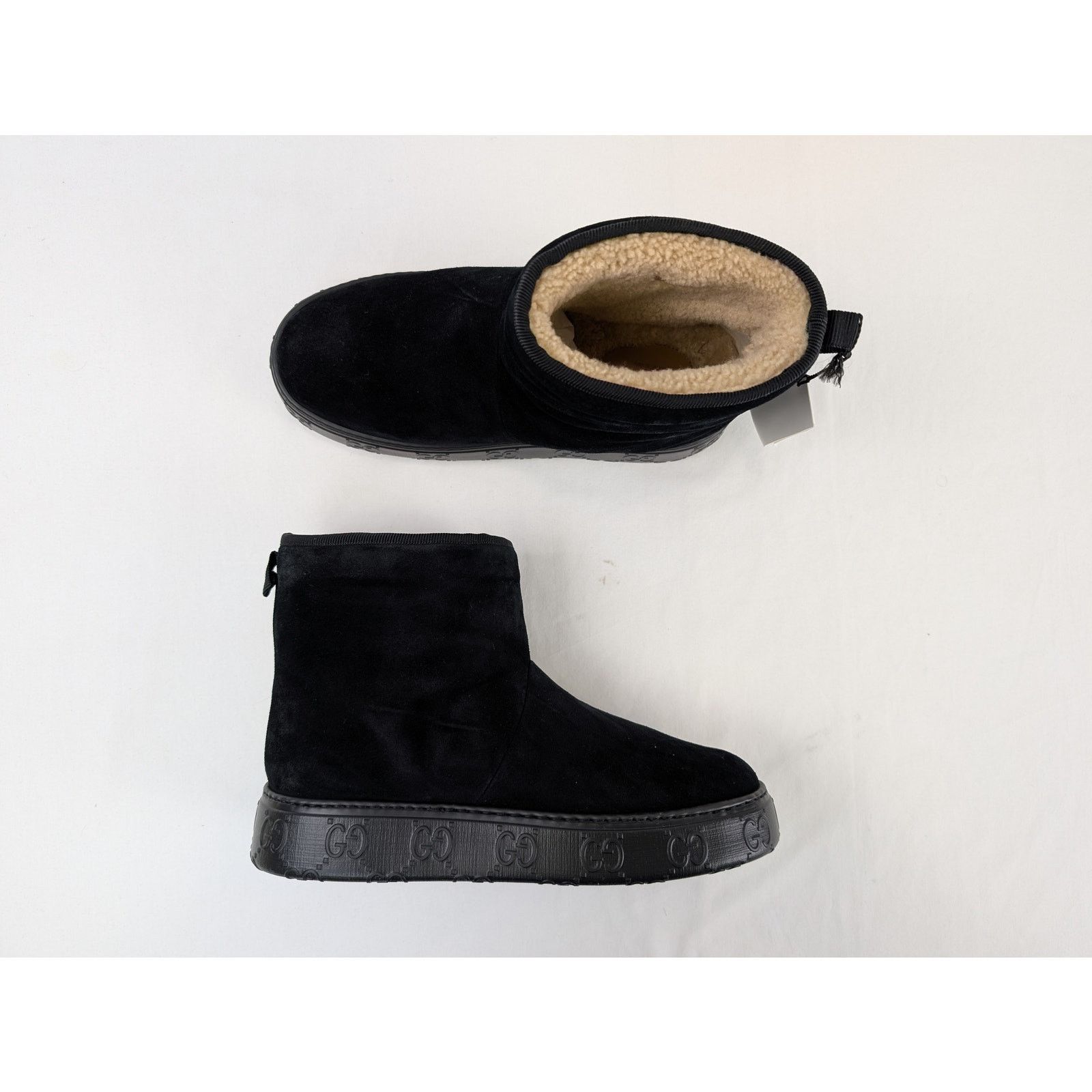 Gucci o1rshd1 Ankle Suede Boots in black with wool lining Size US 10 / IT 40 - 19 Thumbnail