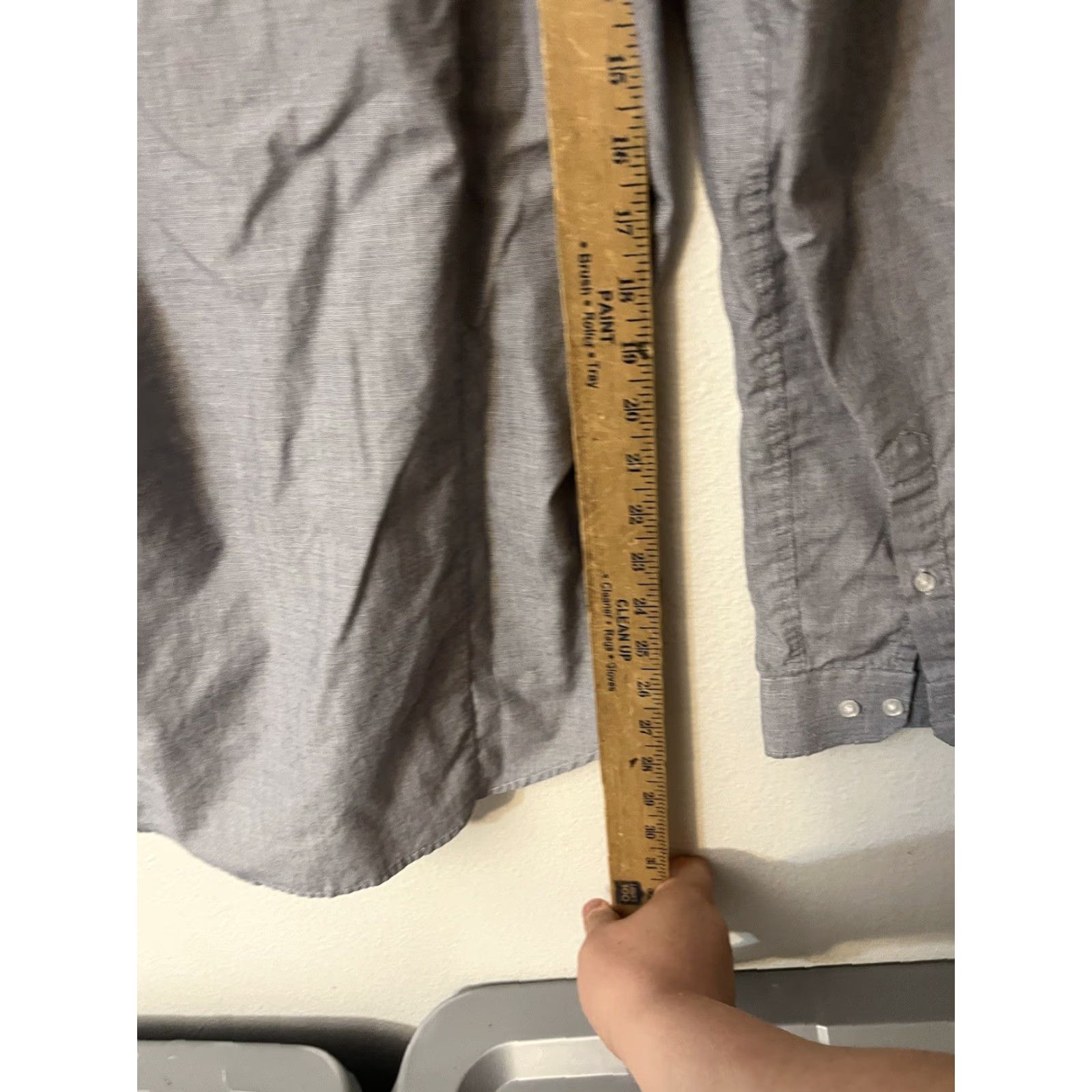 H&M H&M Button-Up Shirt Size Small Gray Slim Fit Long Sleeve Dress Shirt Men Button-Down Collared Classic Regular Pattern: Solid Size 36R - 4 Thumbnail