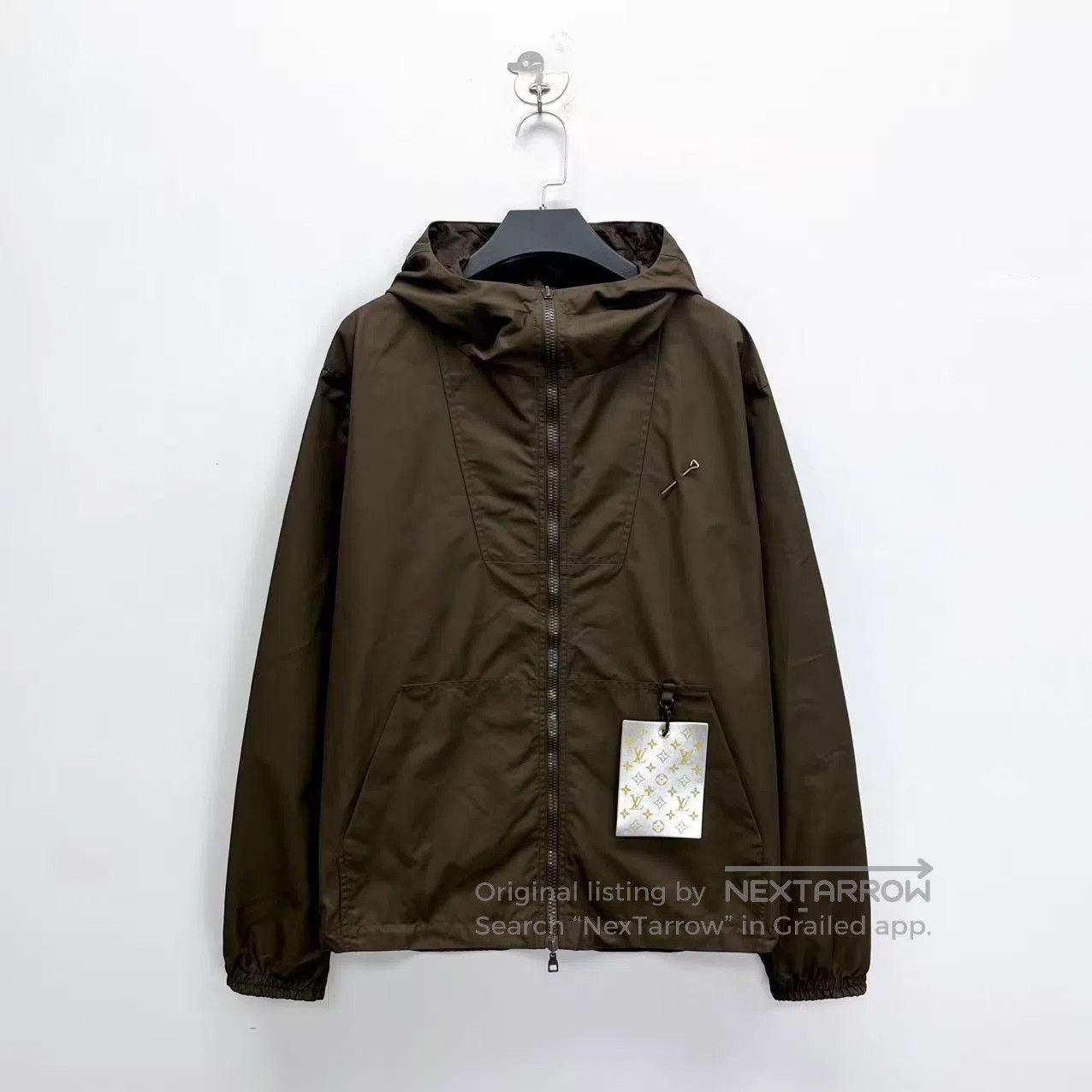 Louis Vuitton Louis Vuitton New Brown Reversible Tag All-Over Print Outd Size US L / EU 52-54 / 3 - 3 Thumbnail