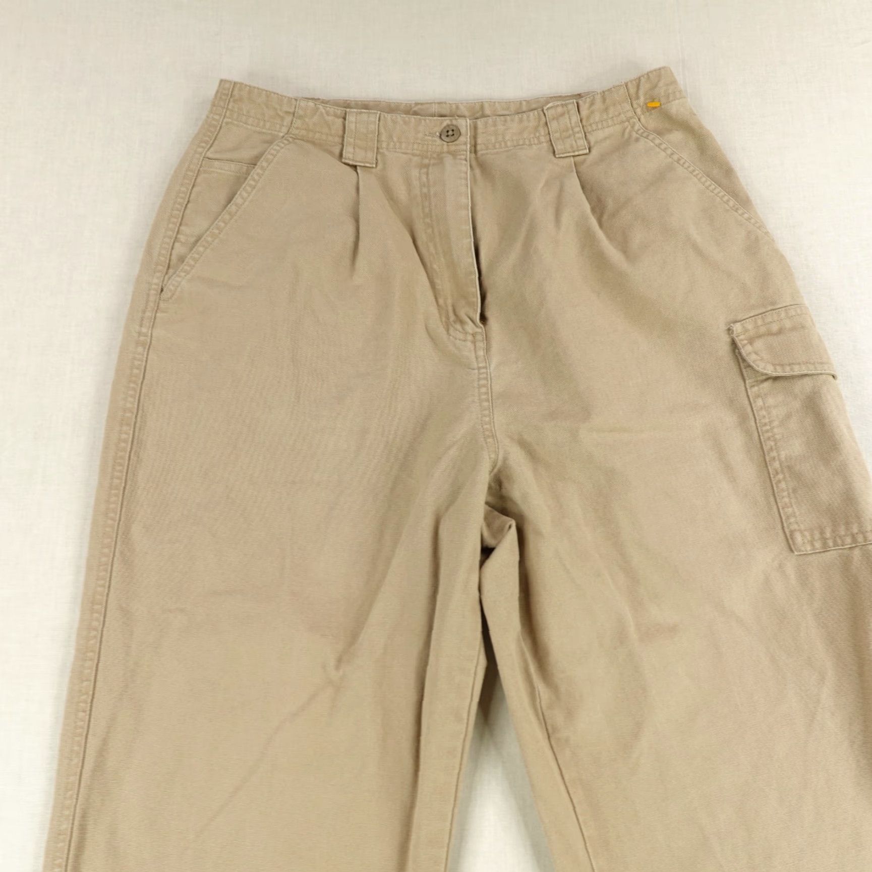 Vintage VINTAGE L.L. Bean Cargo Pants Womens 10 Beige Straight Leg Canvas Work Utility High Rise Mens Size 10 Womens Regular Size 32" / US 10 / IT 46 - 2 Thumbnail