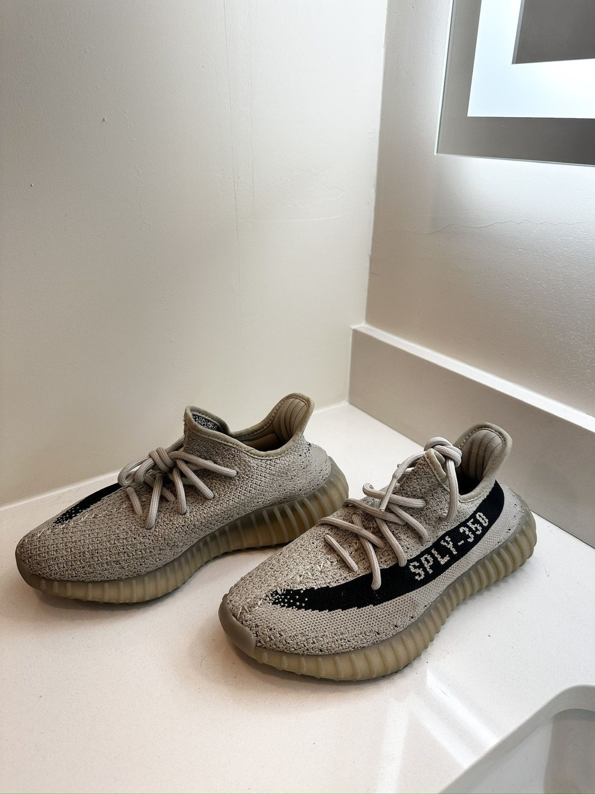 Yeezy Yeezy 350 v2 slate Size US 5.5 / IT 35.5 - 3 Thumbnail