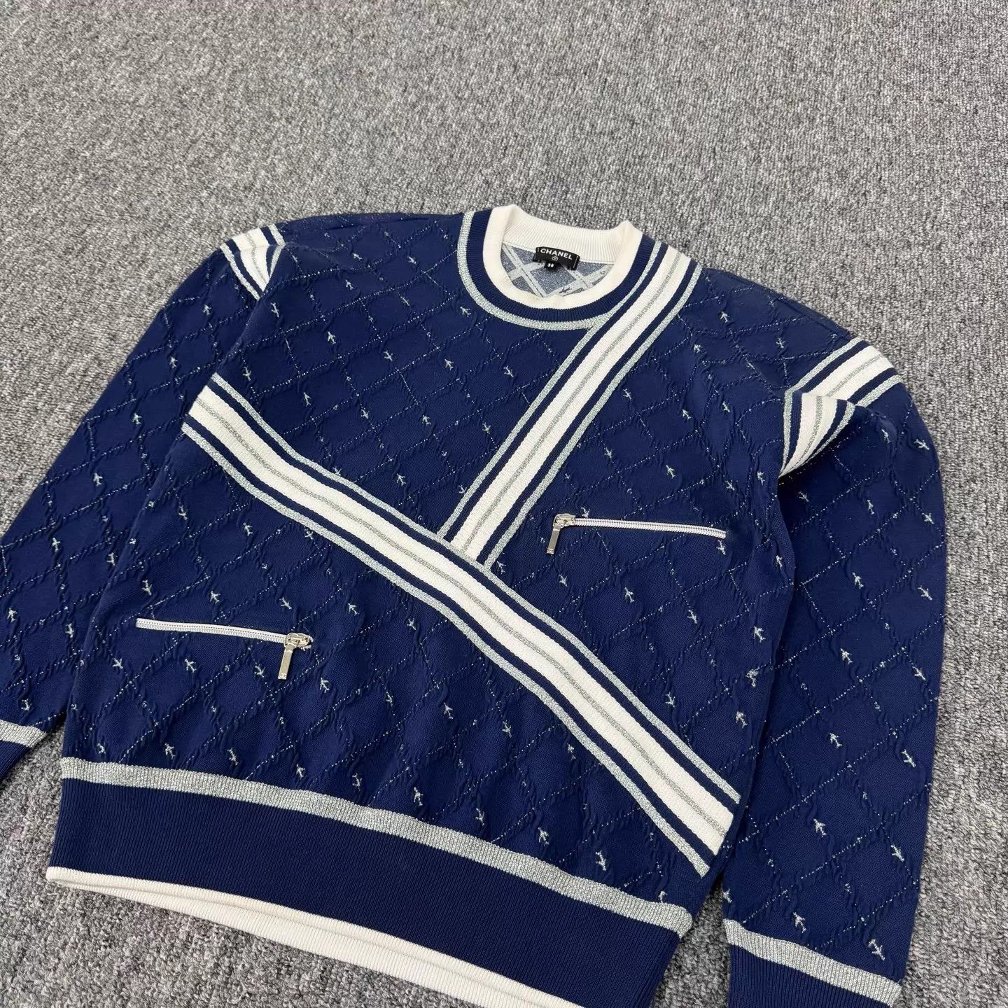 Chanel Chanel 16S Airport Blue White Zip Shimmer Hoodie 38 99% New Size S / US 4 / IT 40 - 4 Thumbnail