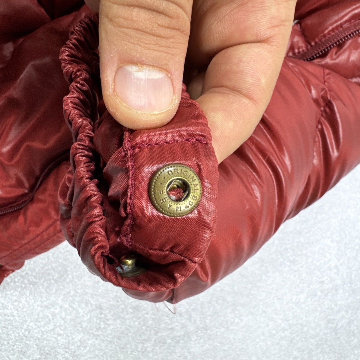 Moncler Vintage Moncler Shiny Red Down Puffer 90s 00s Size XS-S Size US S / EU 44-46 / 1 - 21 Thumbnail