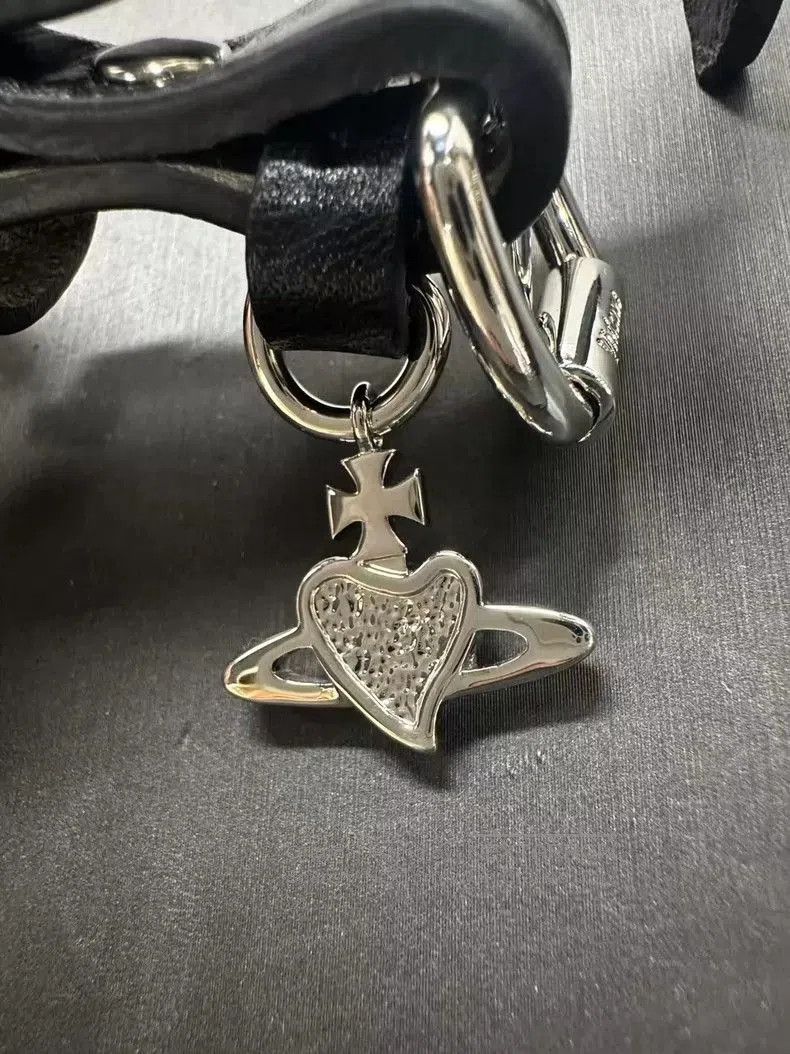 Vivienne Westwood Vivienne Westwood Heart Saturn Choker . Size ONE SIZE - 5 Thumbnail