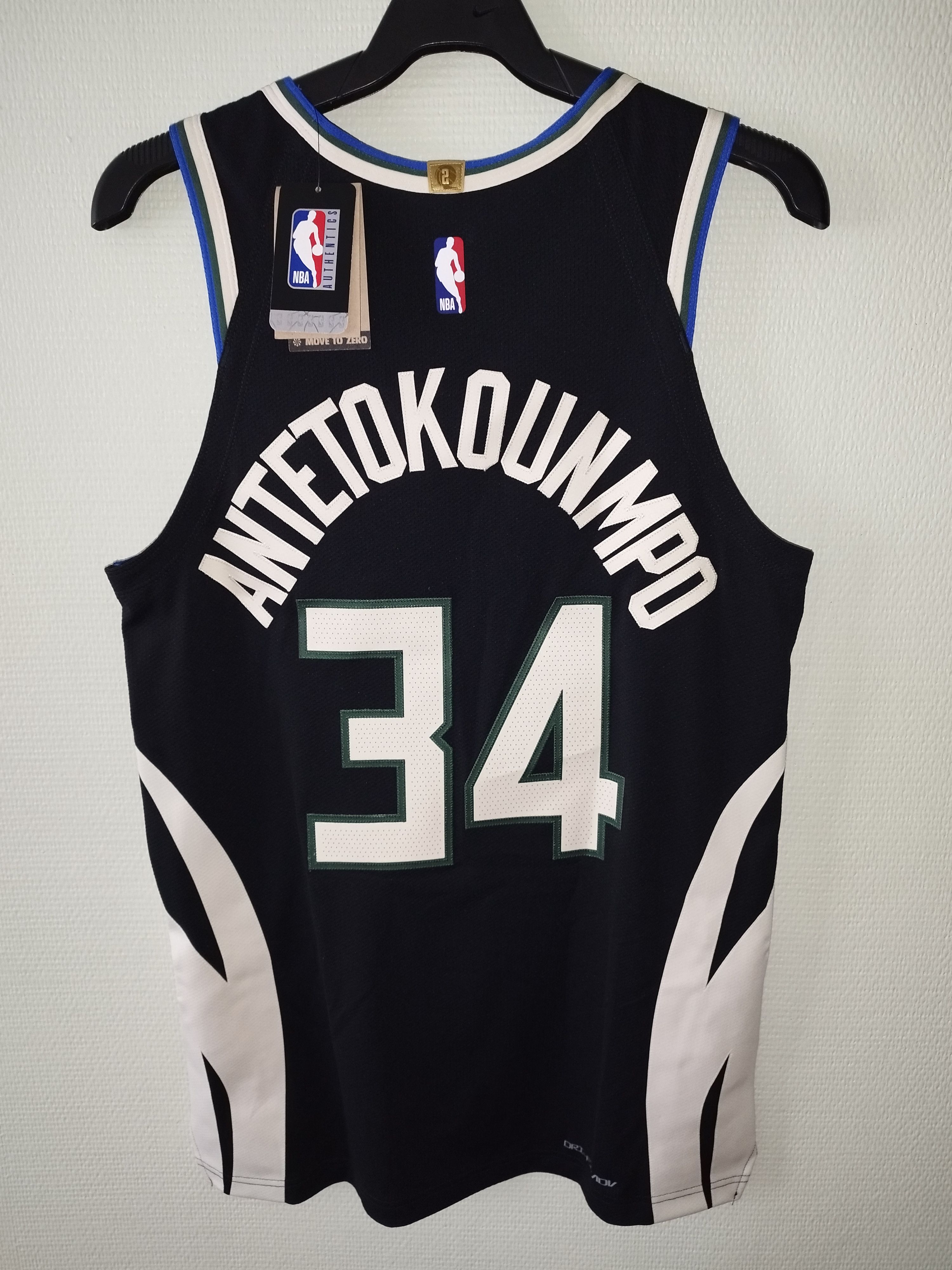 Nike Jordan Giannis Antetokounmpo Bucks Authentic Jersey pro Size US M / EU 48-50 / 2 - 2 Thumbnail