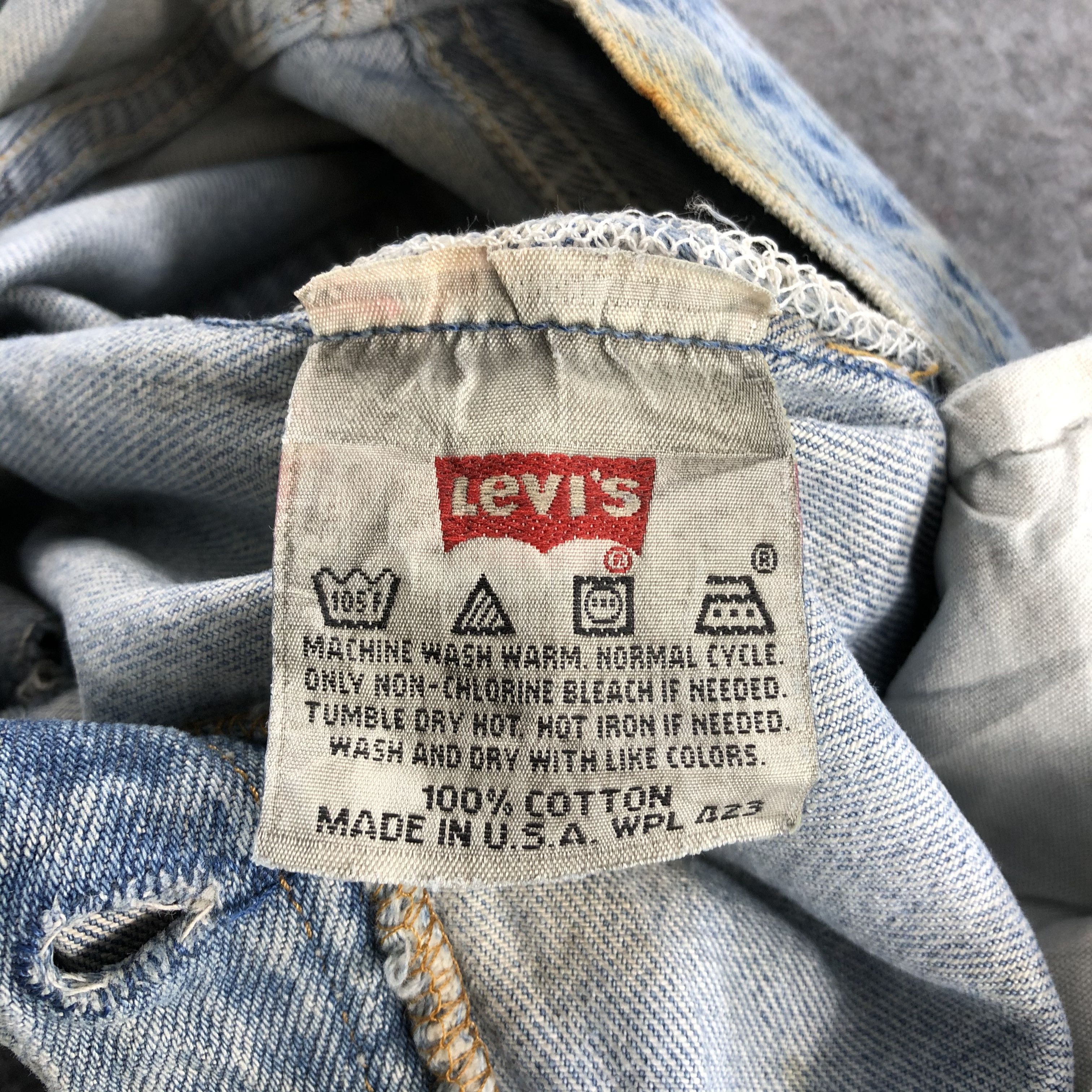 Levi's × Vintage 90s Vintage Dirty Light Wash Levis 501 Jeans-J1741 Size US 26 / EU 42 - 11 Thumbnail