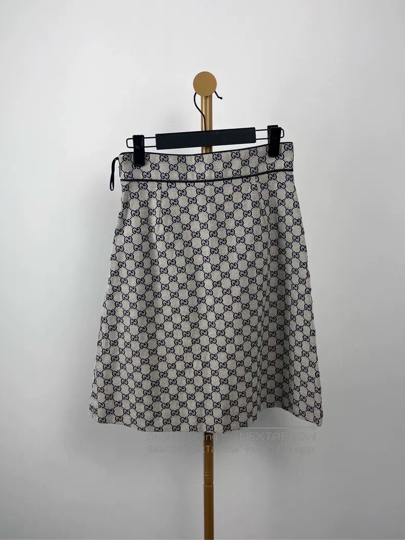 Gucci Gucci Gray full-print logo skirt Size 27" / US 4 / IT 40 - 2 Thumbnail
