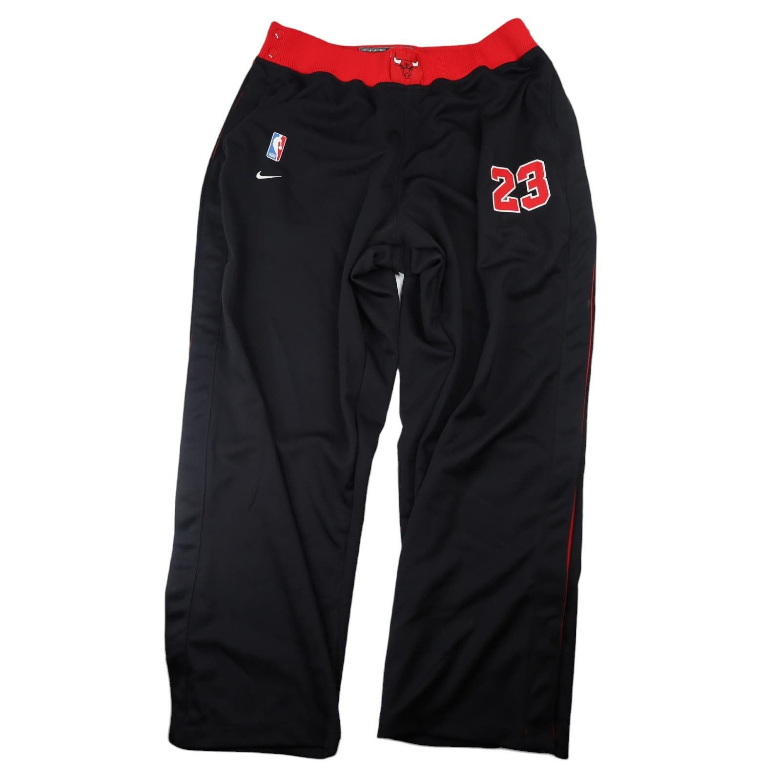 image of Vintage Nike Chicago Bulls 23 Break Away Shooting Pants in Black, Men's (Size 38)