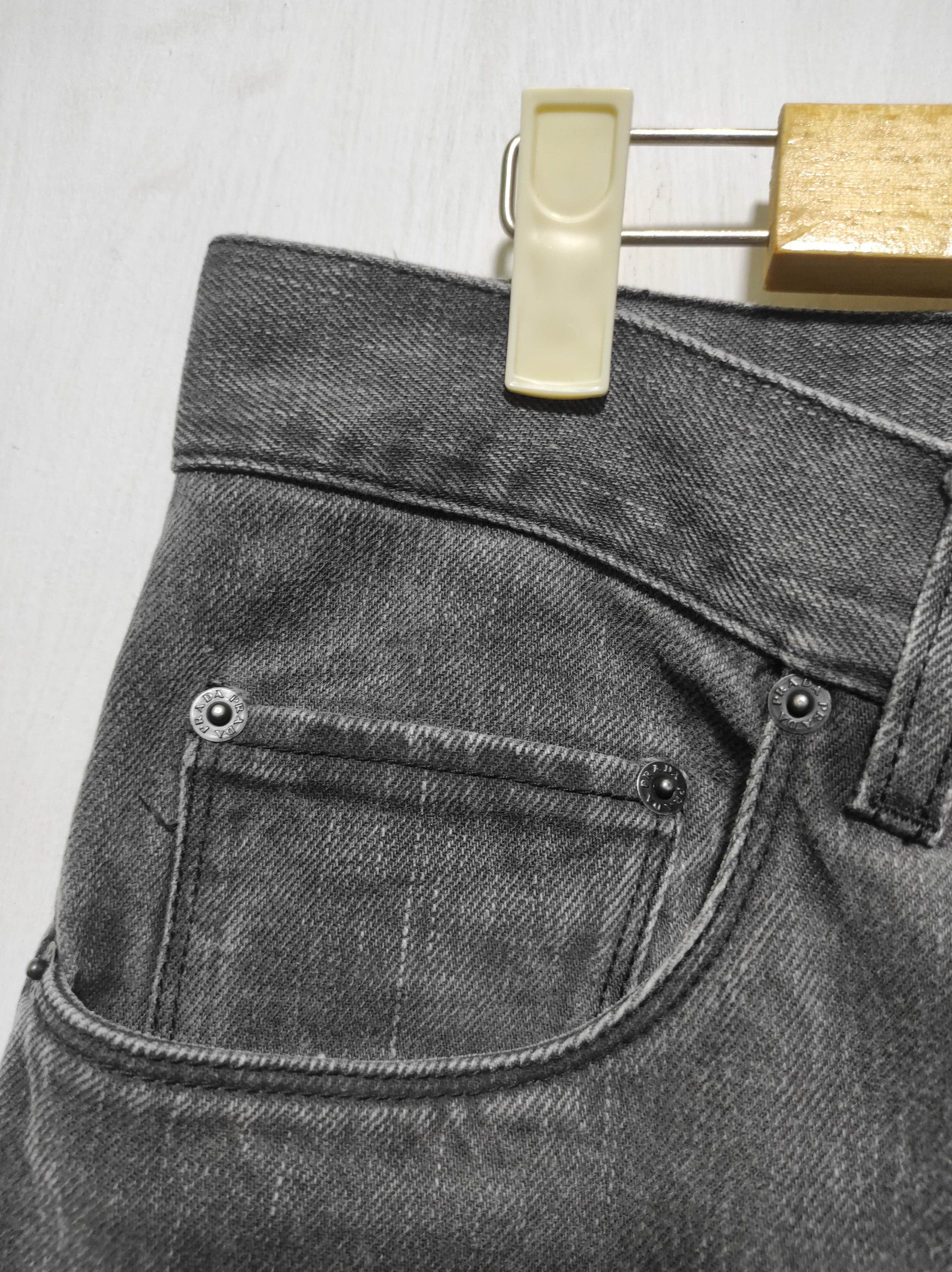 Prada Prada Logo Black Denim Tapered Fit Jeans size 30 Size US 30 / EU 46 - 5 Thumbnail