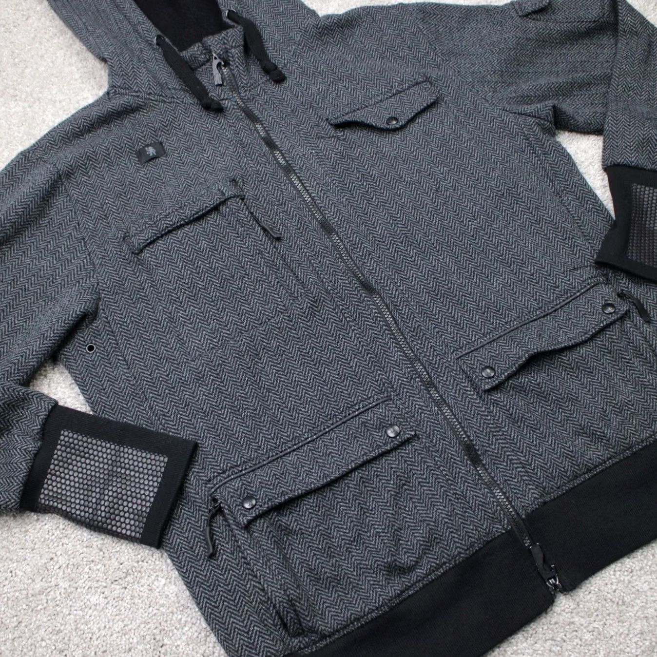 Vintage Adv3nture Jacket Mens Large Gray Limited Edition Hooded Full Zip 3-in-1 Coat Shirt Hoodie Mens L Gray Limited Edition Zip Hoodie Full Zip Jacket Coat Size US L / EU 52-54 / 3 - 4 Thumbnail