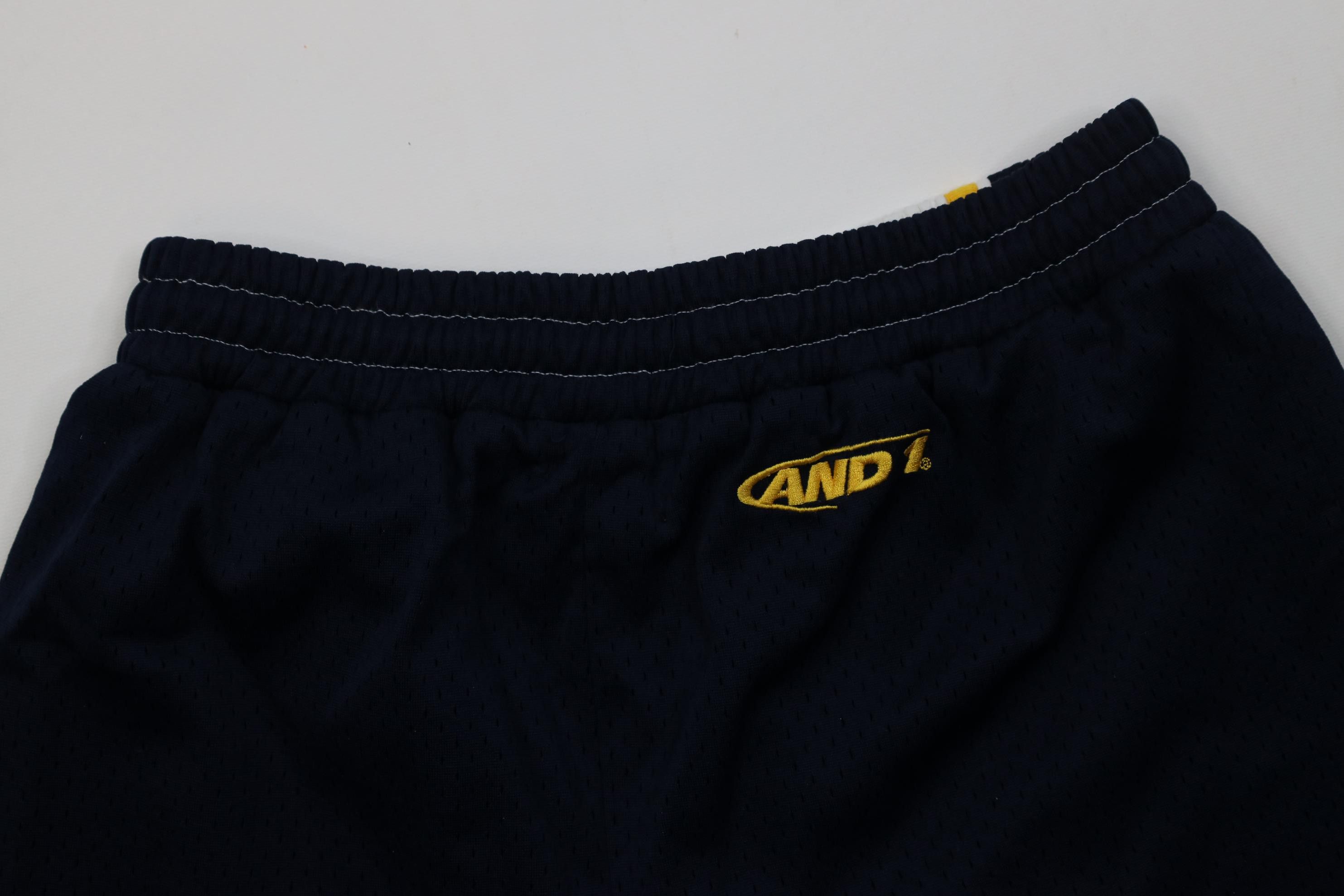 Vintage Vintage 90s And1 And One Basketball Reversible Above Shorts Size US 30 / EU 46 - 9 Thumbnail