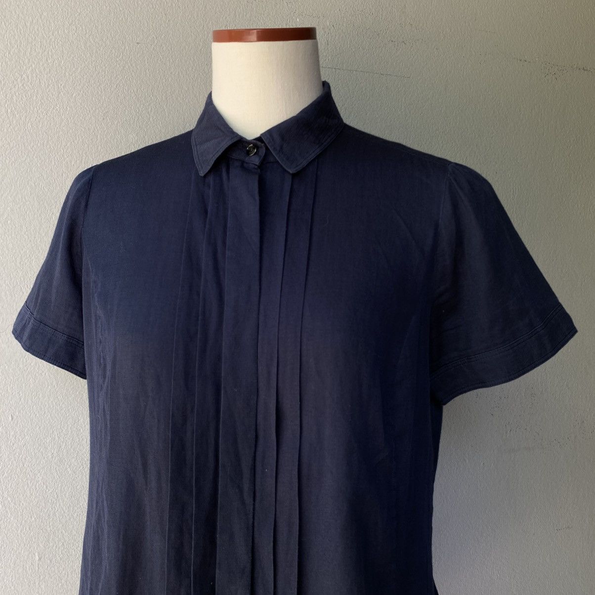 Burberry BURBERRY Soft Navy Pleated Blouse Size S / US 4 / IT 40 - 17 Thumbnail