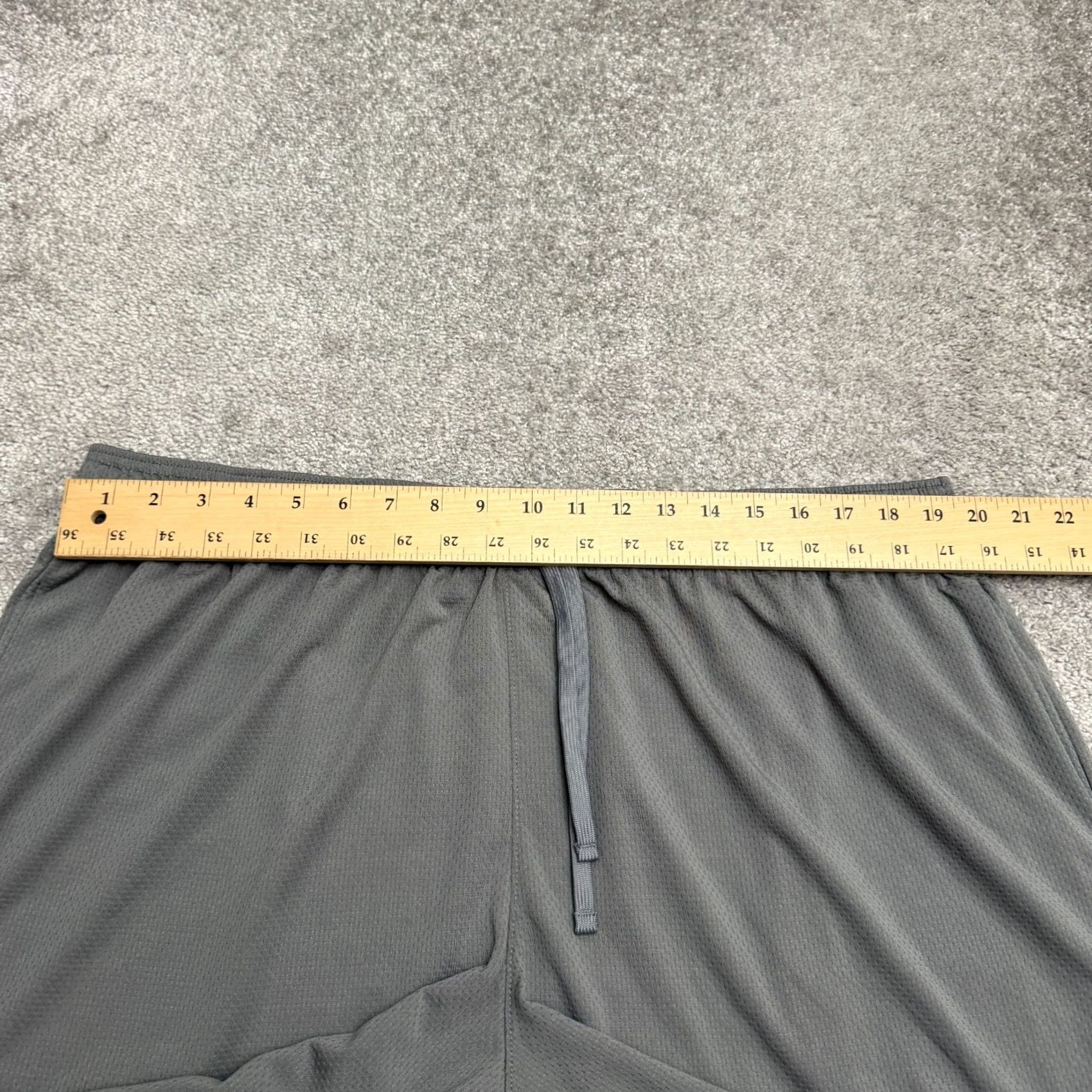 Athletic Works Athletic Works Training Shorts Mens 2XL Dark Gray Elastic Waist Athletic Active Size US 39 - 7 Thumbnail