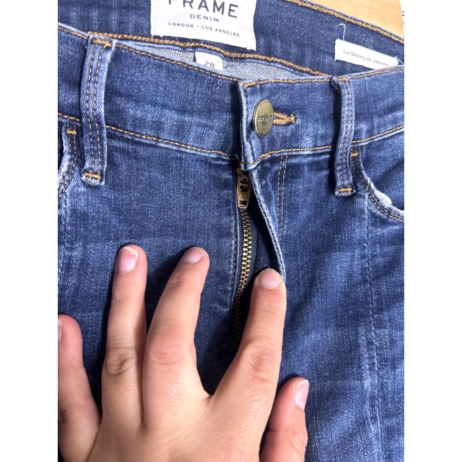 Frame FRAME Le Skinny De Jeanne Jeans Womens 28x29 Ankle Zip Dark Wash Stretch Denim Shirt? Size 28" / US 6 / IT 42 - 6 Thumbnail