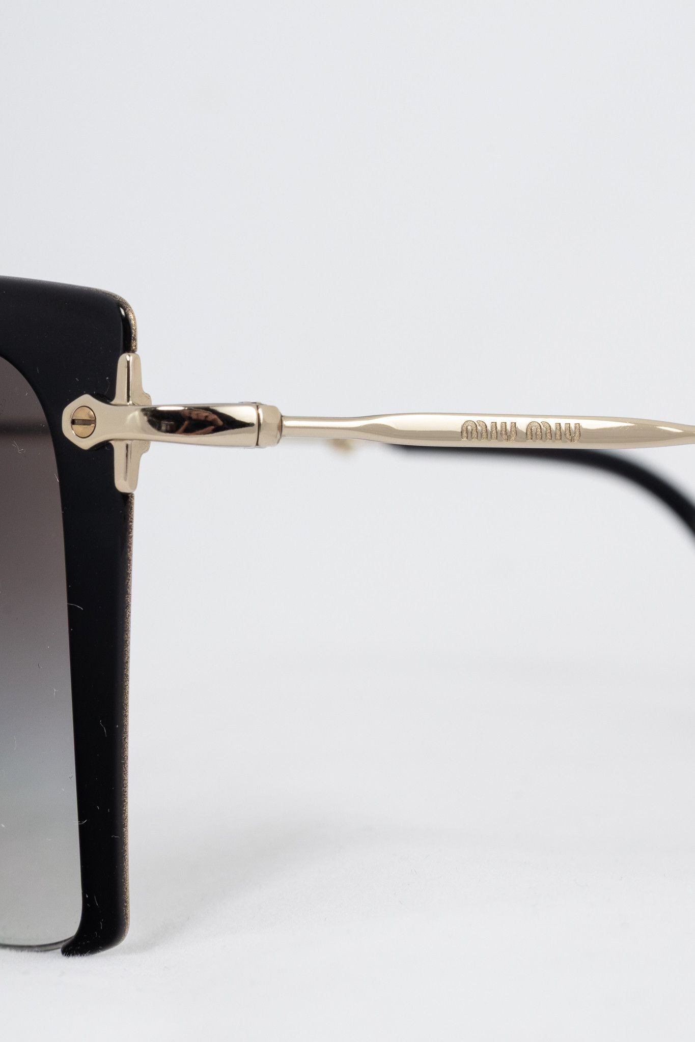 Miu Miu Miu Miu SMU 52R Black & Gold Square Sunglasses Size ONE SIZE - 6 Thumbnail