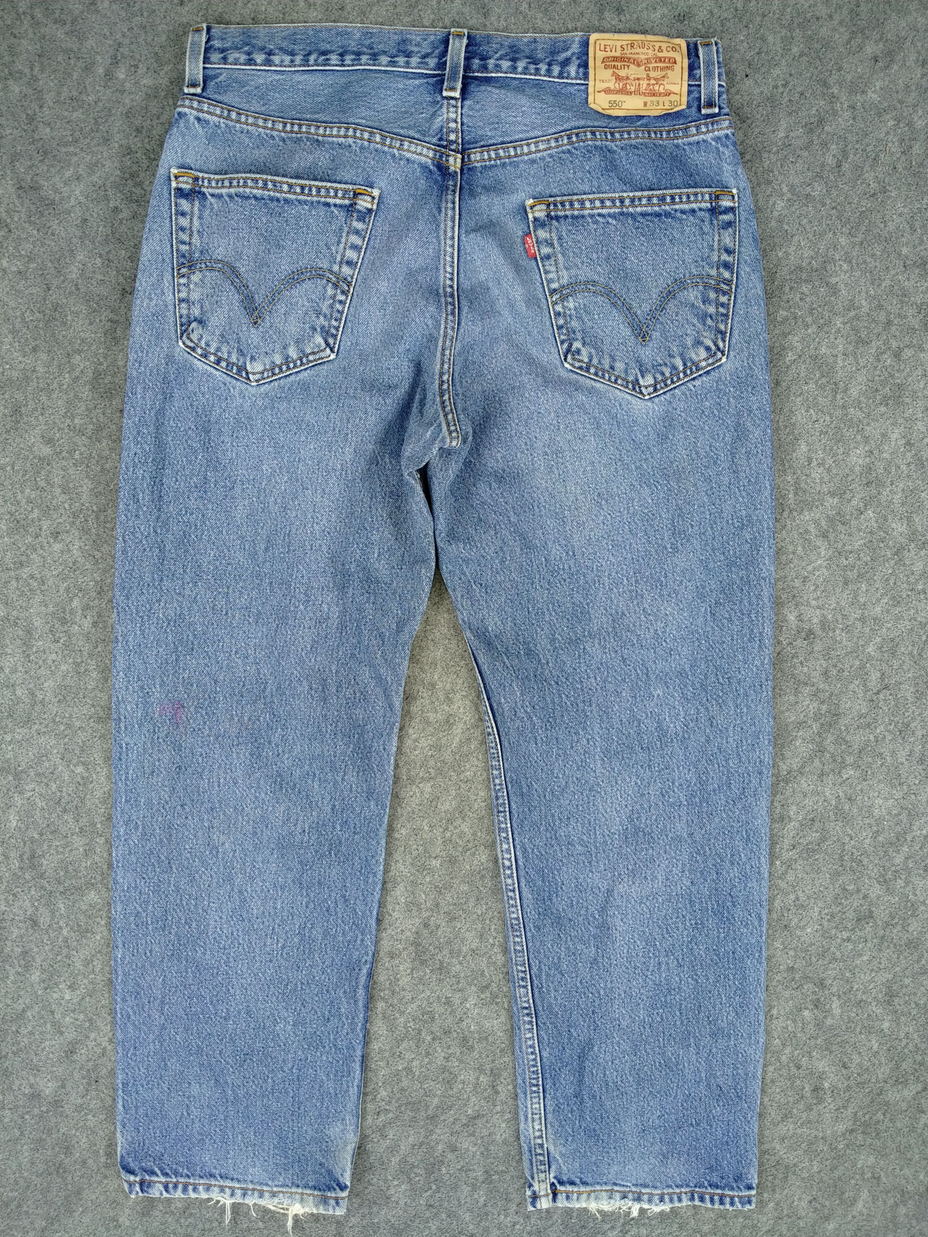 Levi's Faded Blue Vintage Levi's 550 Relaxed Fit Denim 33x29 -JN722 Size US 33 - 2 Thumbnail