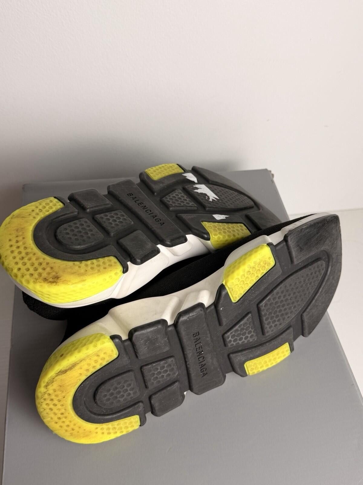 Balenciaga Balenciaga Speed Trainer Sneakers Black/White Women’s SZ 39 Size US 9 / IT 39 - 6 Thumbnail