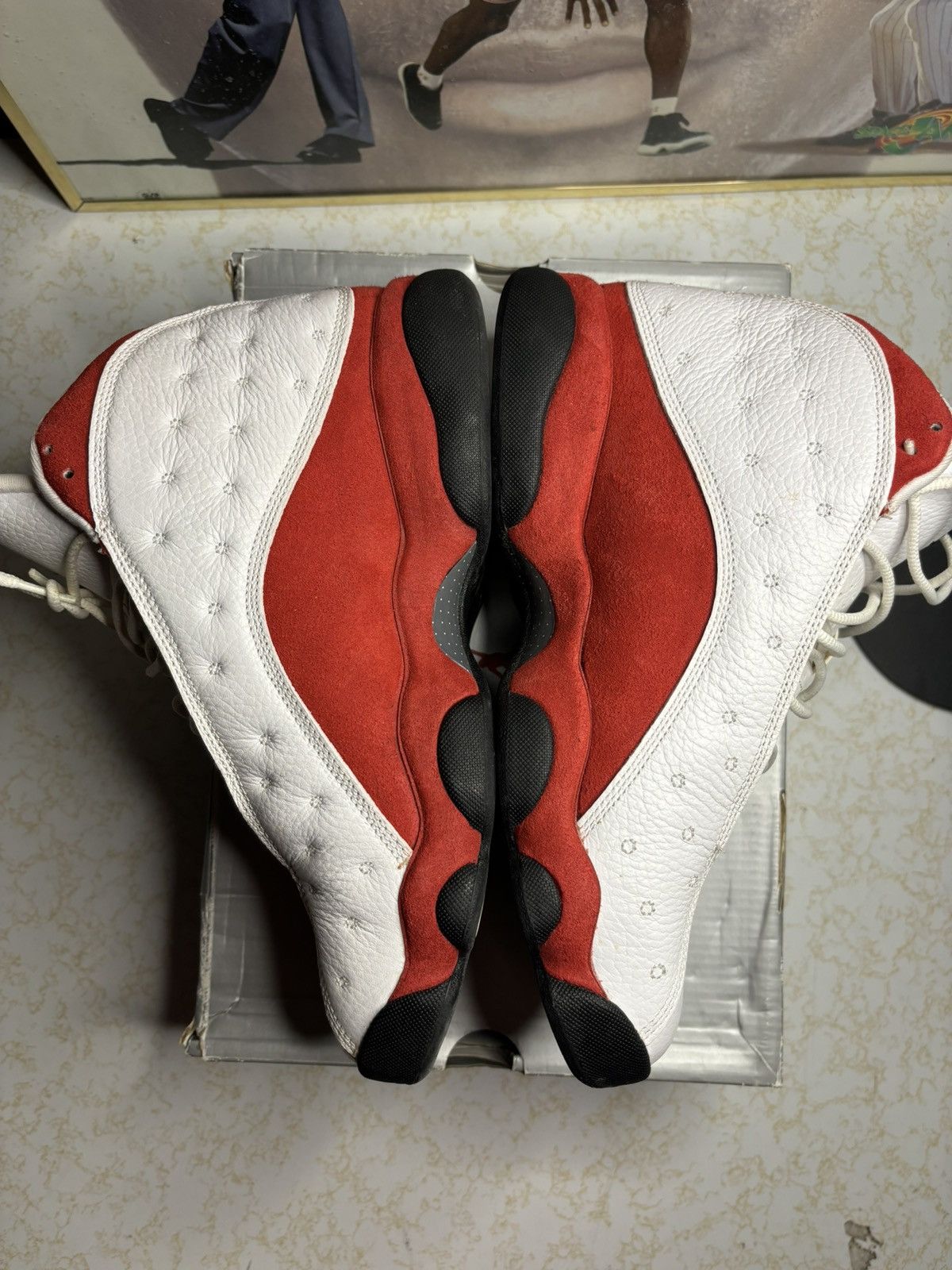 Jordan Brand Air Jordan 13 Retro 2017 Bred 2017 Size US 9 / EU 42 - 3 Thumbnail