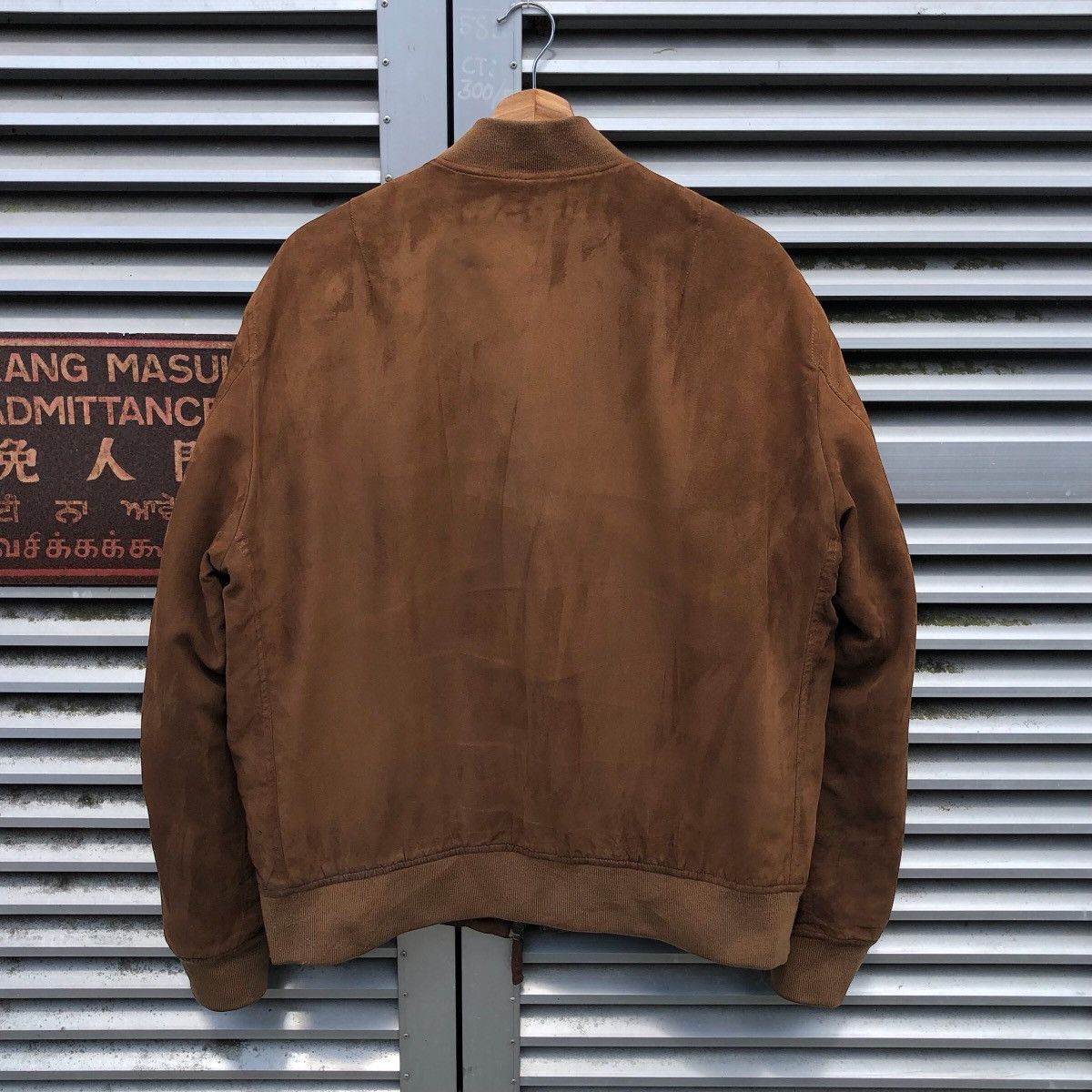 Vintage Uniqlo Suede Ma-1 Bomber Jacket Size US L / EU 52-54 / 3 - 3 Thumbnail