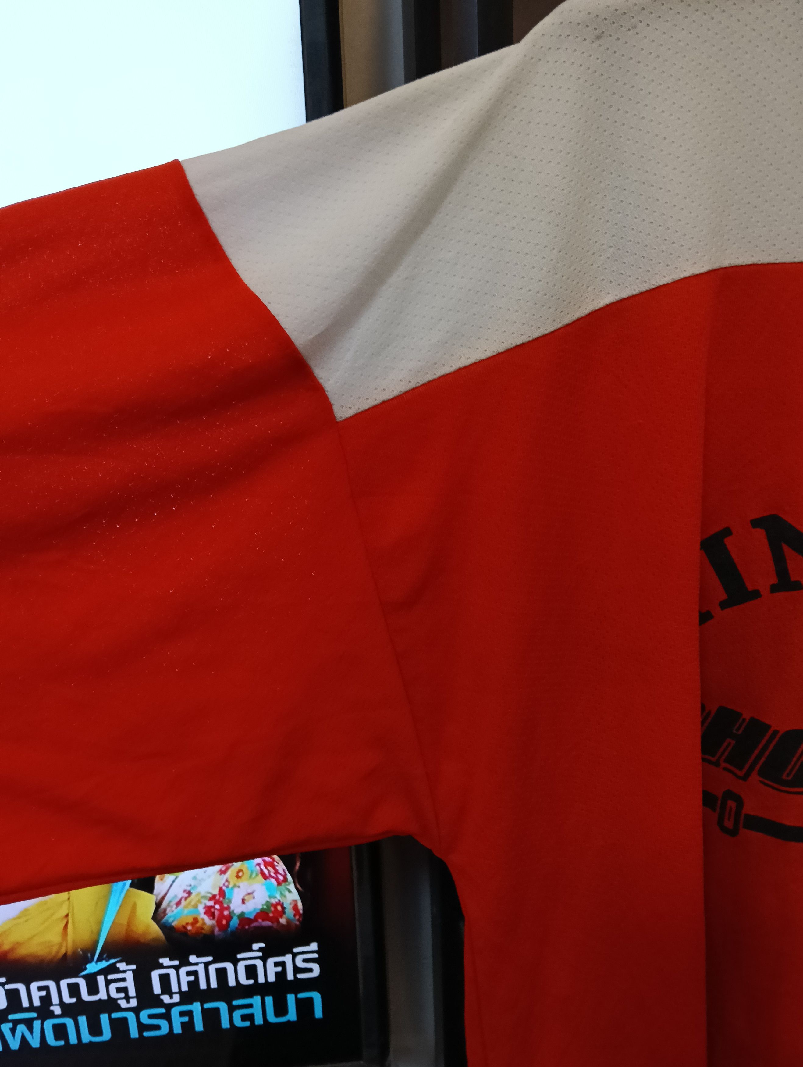 Other Minnesota showcase hockey 66 orange size XL. Size US XL / EU 56 / 4 - 6 Thumbnail