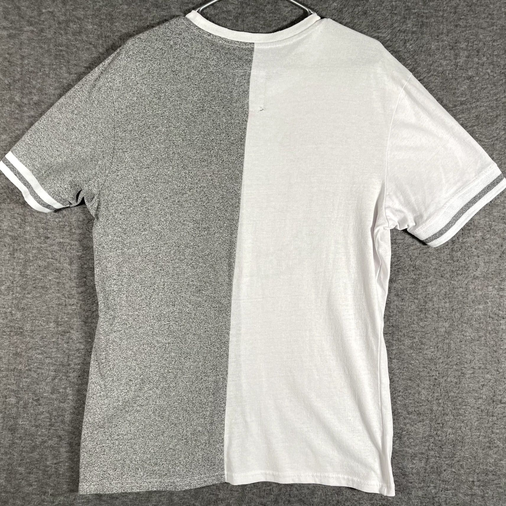 Ecko Unltd. VINTAGE Ecko Unltd Shirt Mens L White Gray Two Tone Logo Graphic Streetwear Tee Size US L / EU 52-54 / 3 - 3 Thumbnail