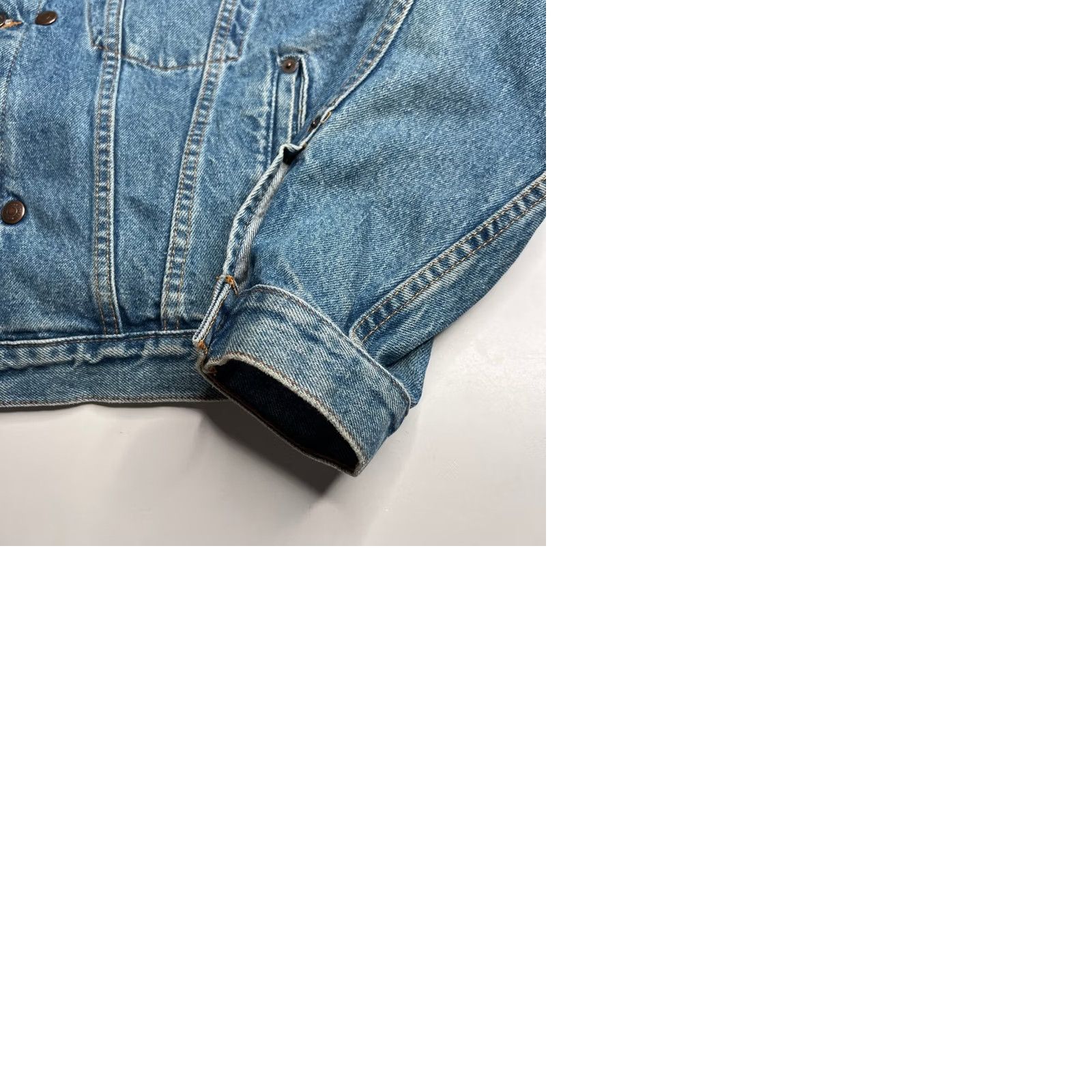Vintage VINTAGE International Denim ID Wear Trucker Jacket Leather Collar Embroidered Geometric Mickey? Size US M / EU 48-50 / 2 - 9 Thumbnail