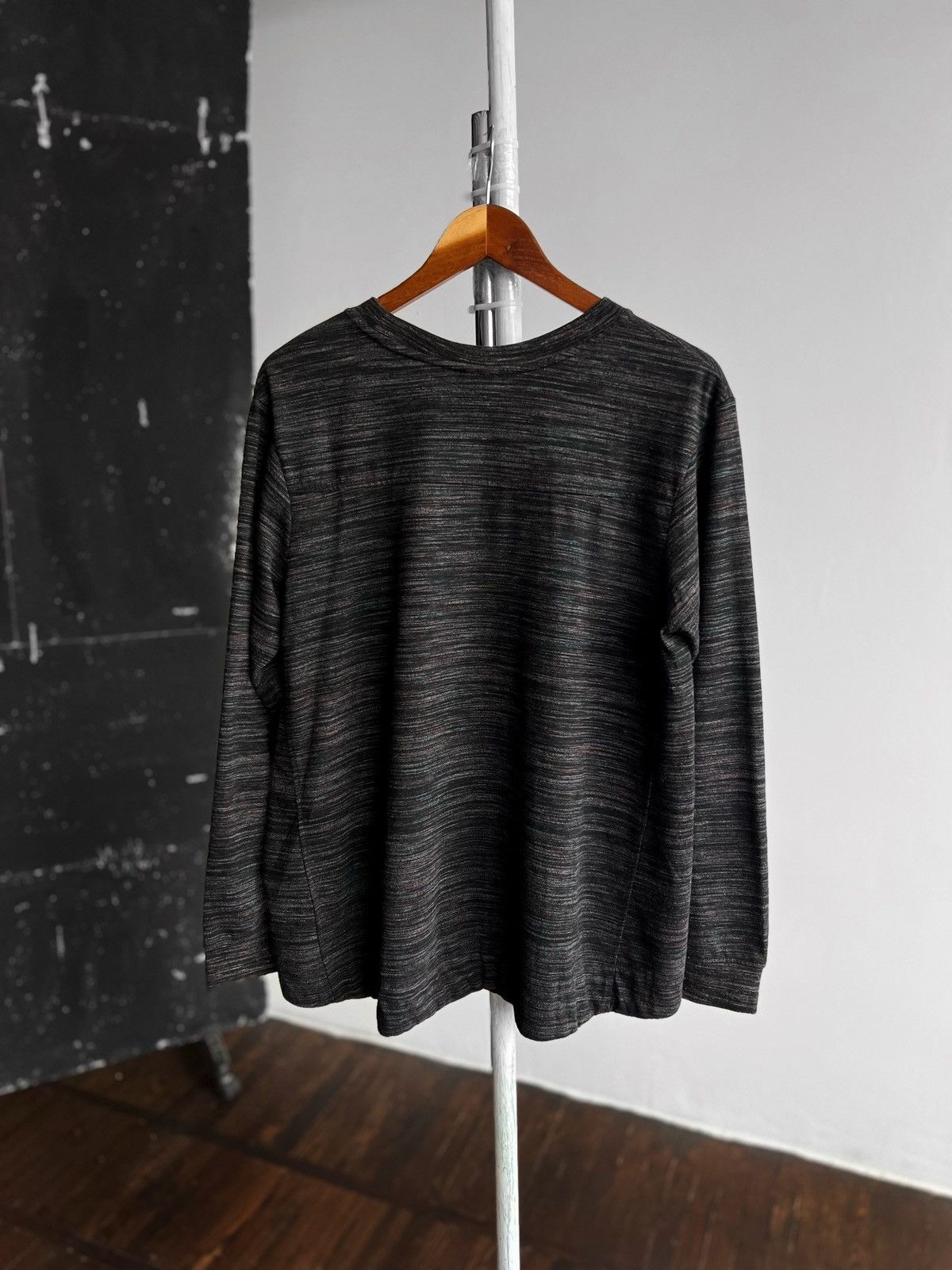 Nike Nike Womens Black/Gray Long Sleeve Pullover Sweatshirt Crew Size L / US 10 / IT 46 - 3 Thumbnail