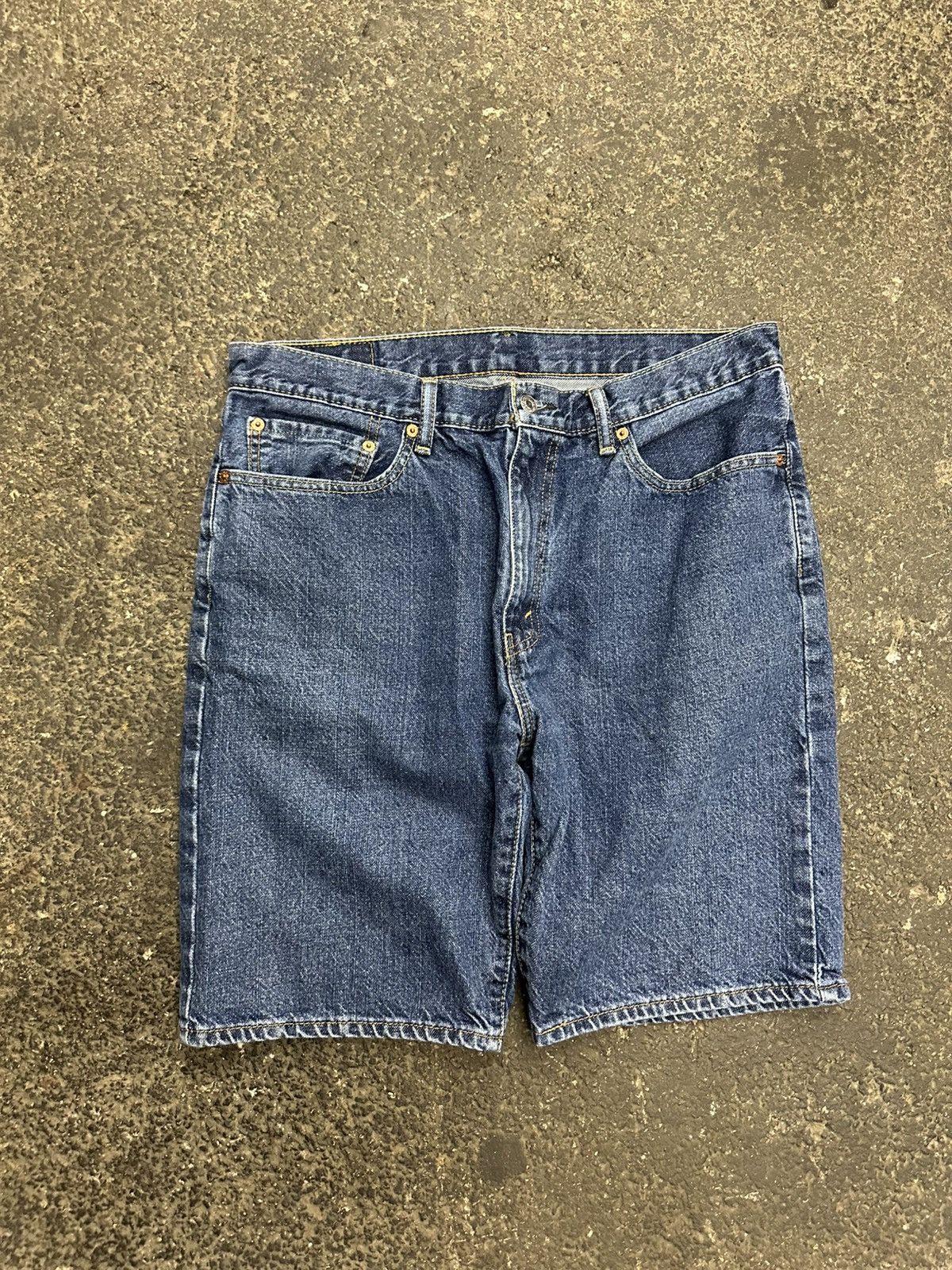 Levi's × Vintage Y2K Levi’s 505 shorts Size US 32 / EU 48 - 2 Thumbnail