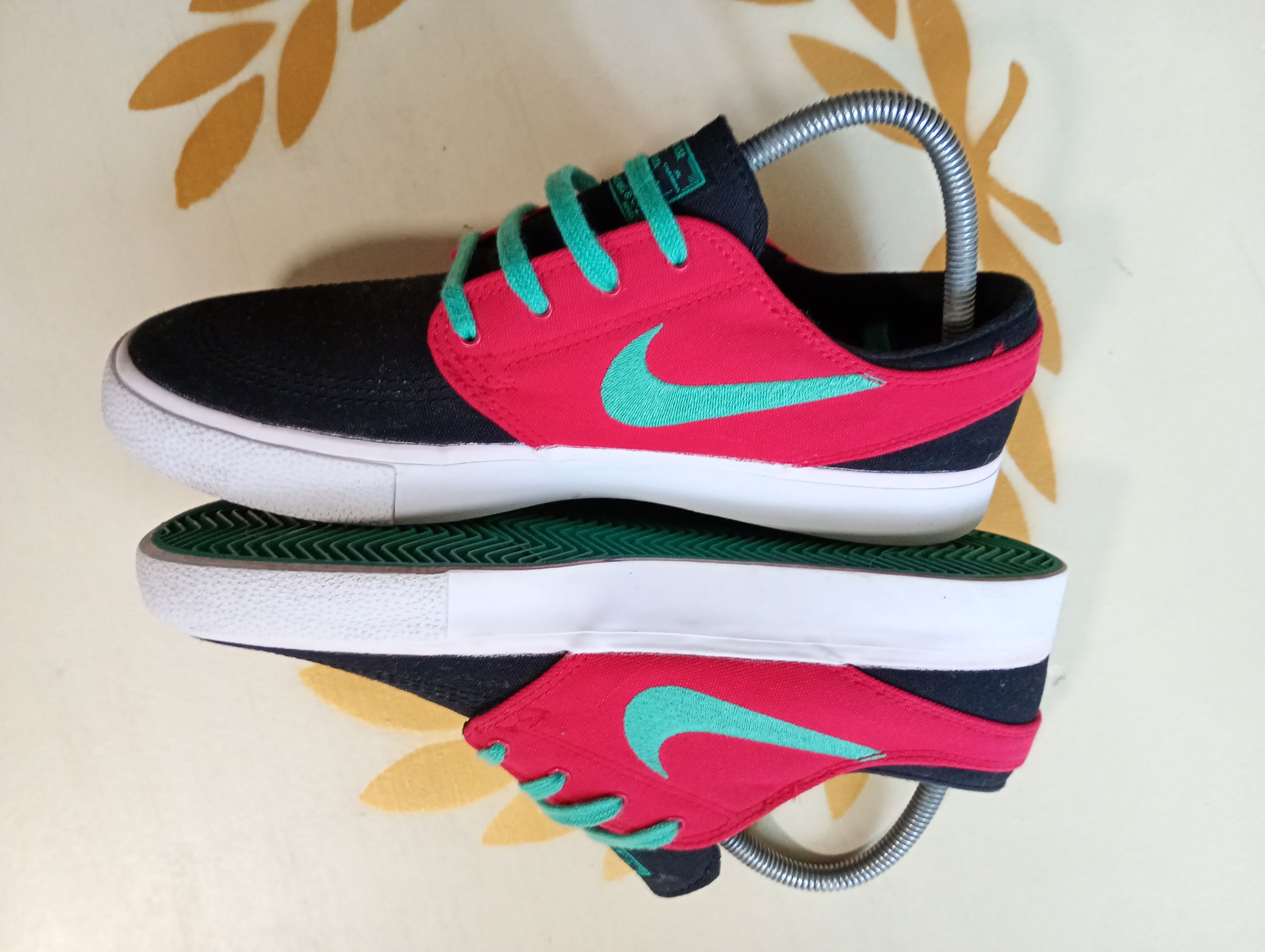 Nike SB Nike SB Stefan Janoski Sneakers AR7718-007 Size US 8 / EU 41 - 10 Thumbnail