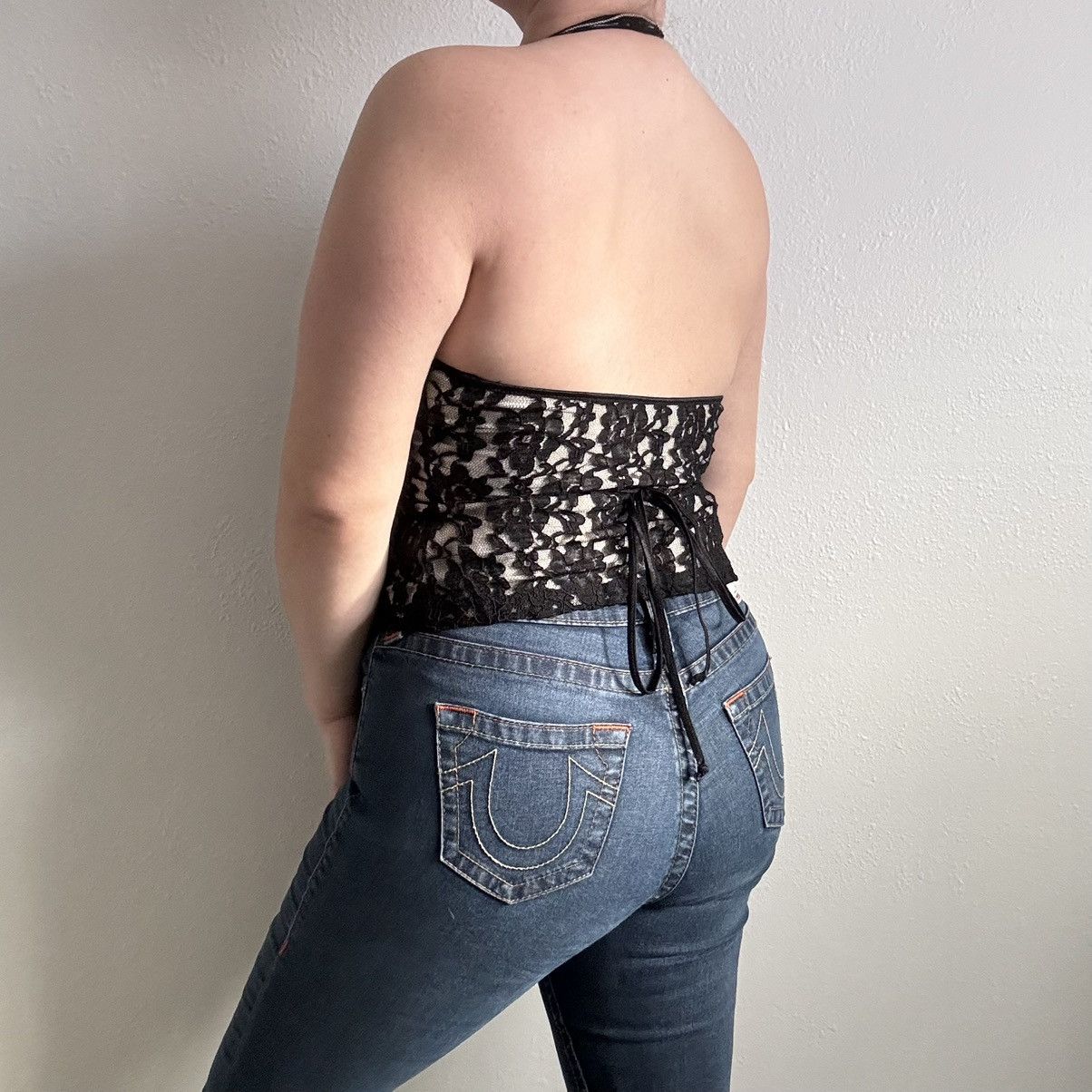 Other THE LIMITED Vintage Y2K Black White Floral Lace Halter Top Size M / US 6-8 / IT 42-44 - 2 Thumbnail