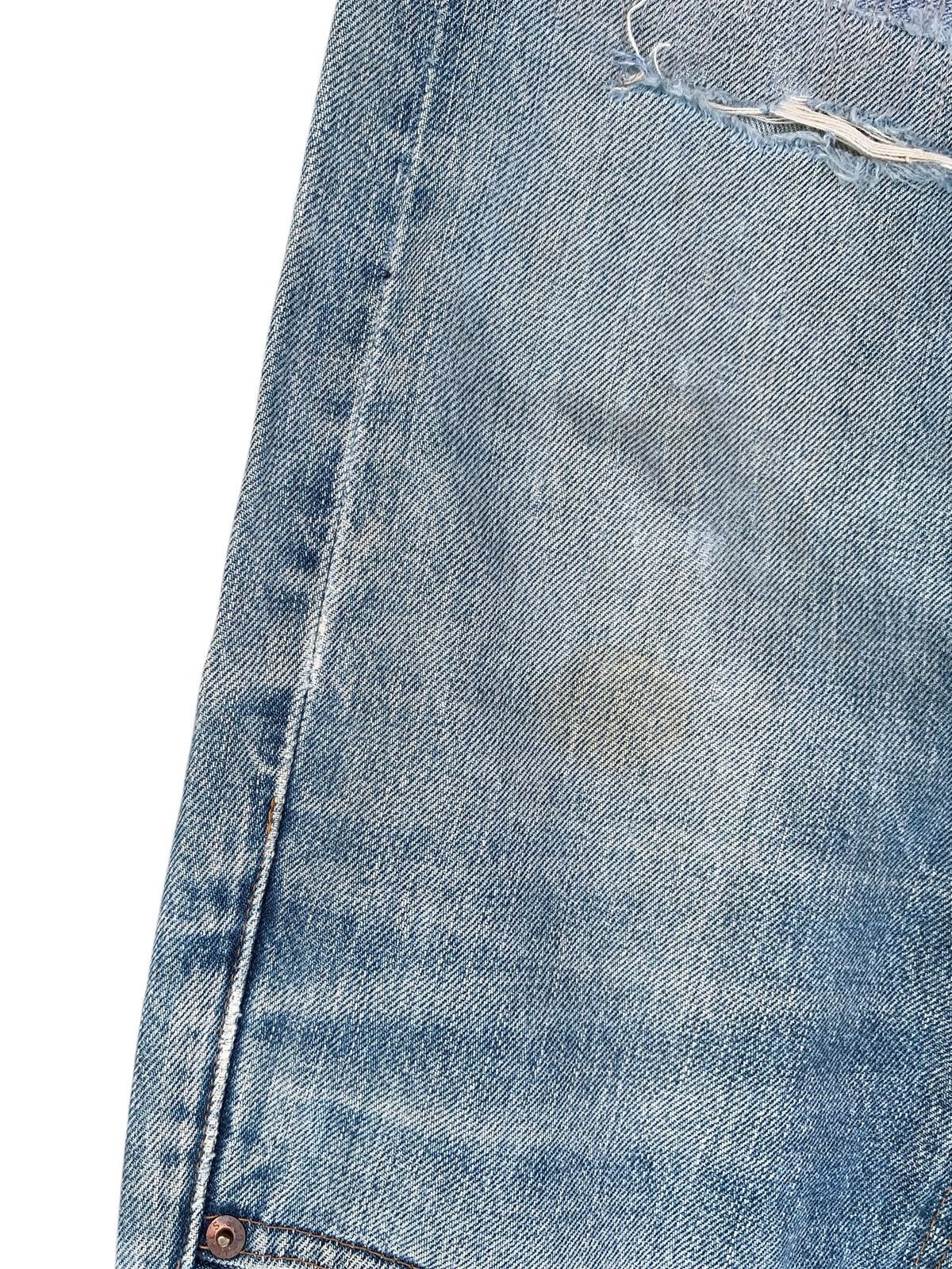 Levi's VINTAGE LEVI'S BIG E 502 TRASHER SELVEDGE DISTRESSED DENIM Size US 31 - 25 Thumbnail