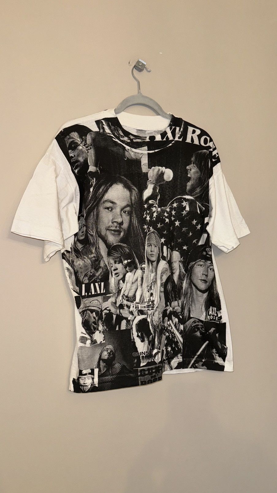 Band Tees Guns n Roses 90s 80 t shirt vintage single stitch over print Size US L / EU 52-54 / 3 - 2 Thumbnail
